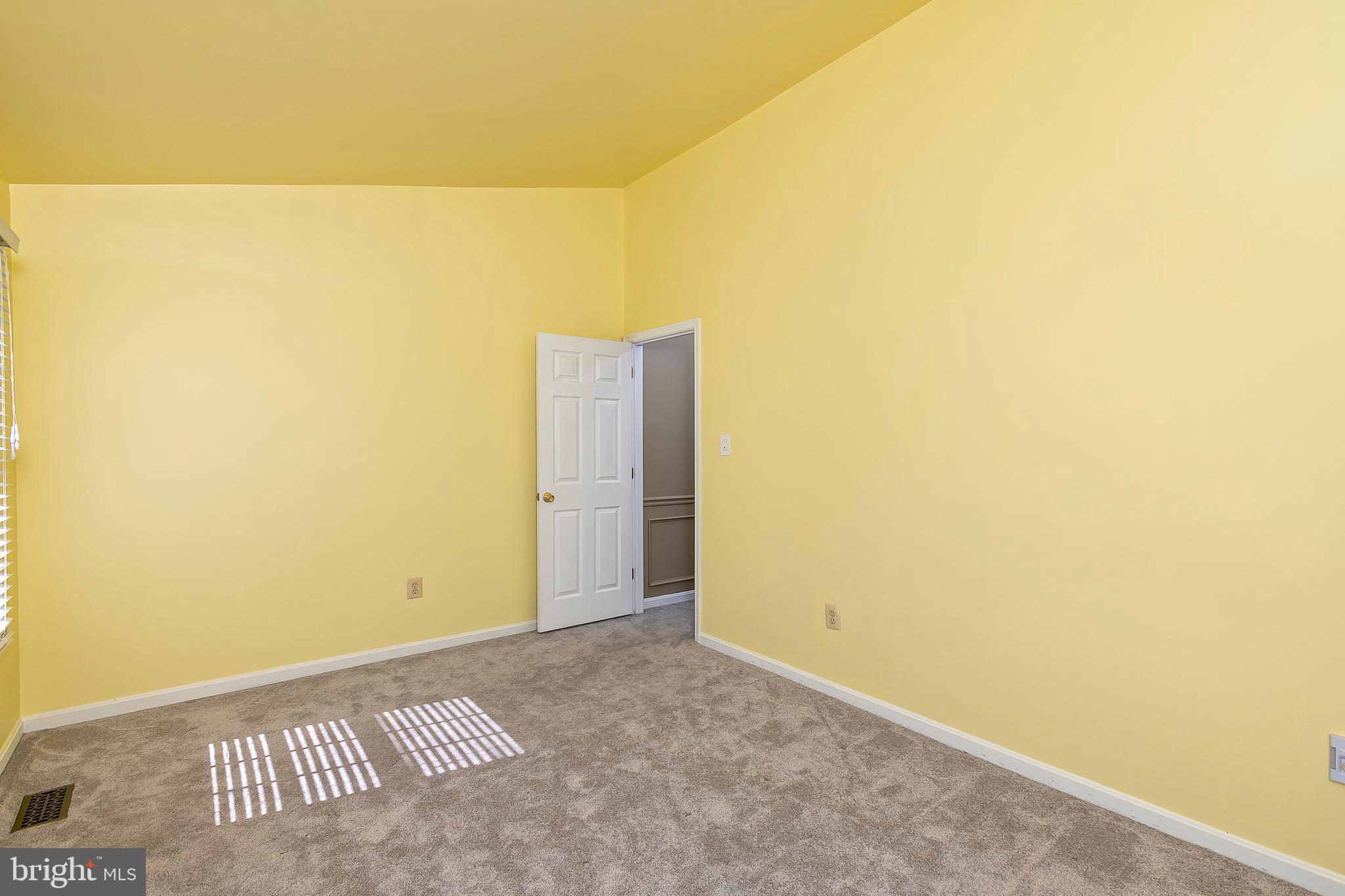 ELLICOTT MEADOWS - Residential