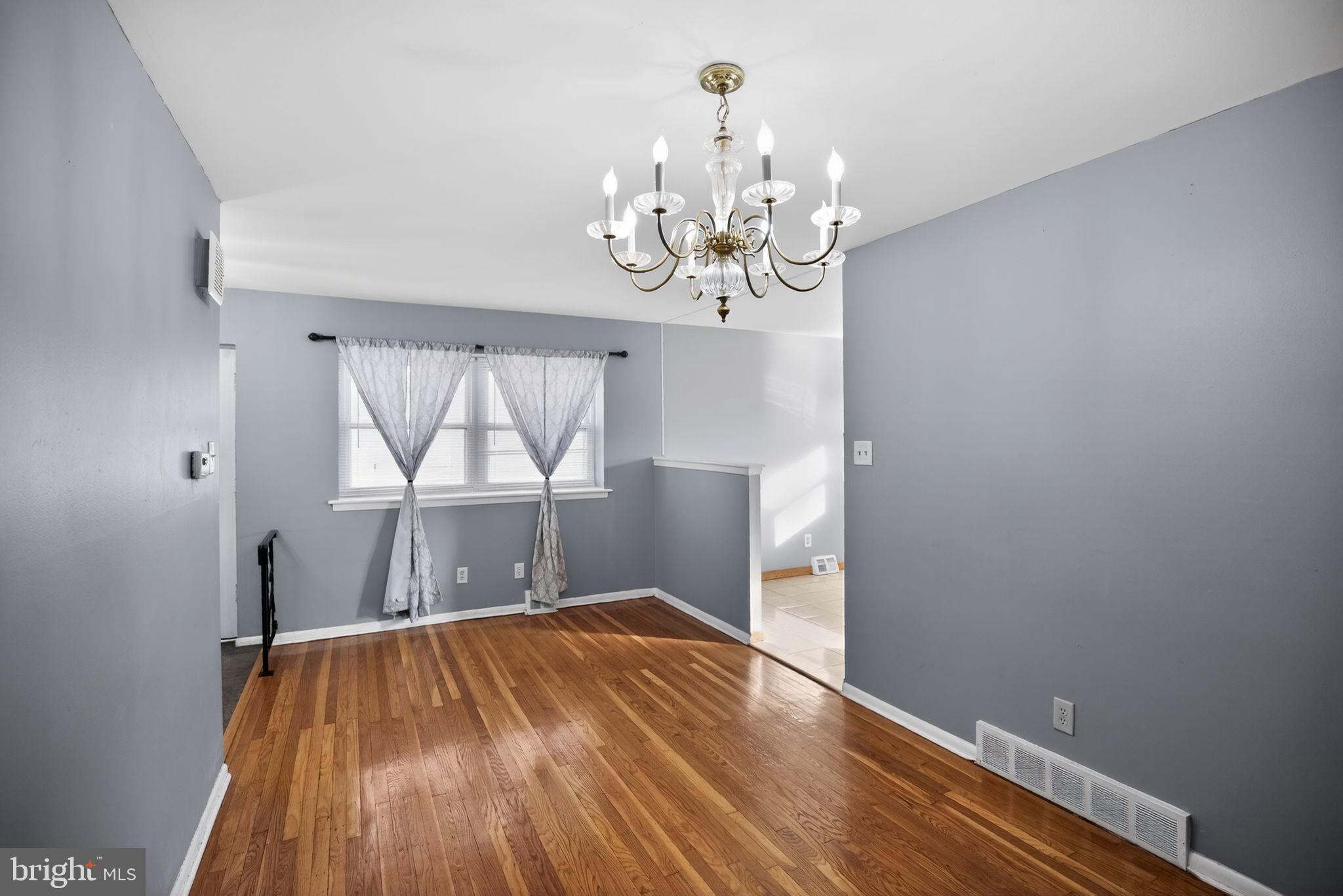 SOMERTON - Residential