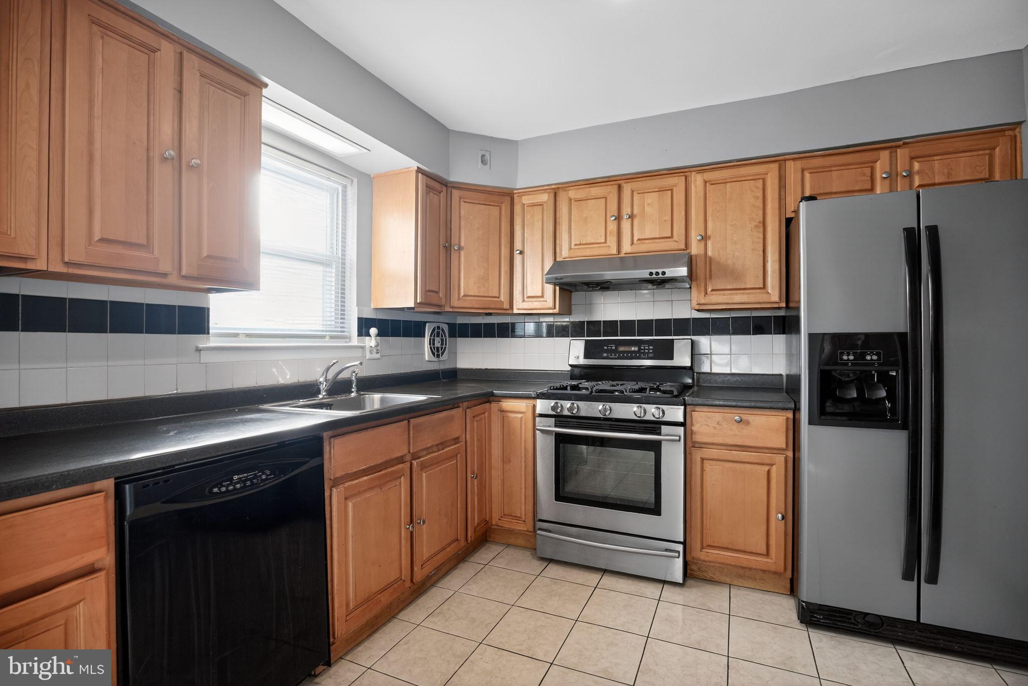 SOMERTON - Residential