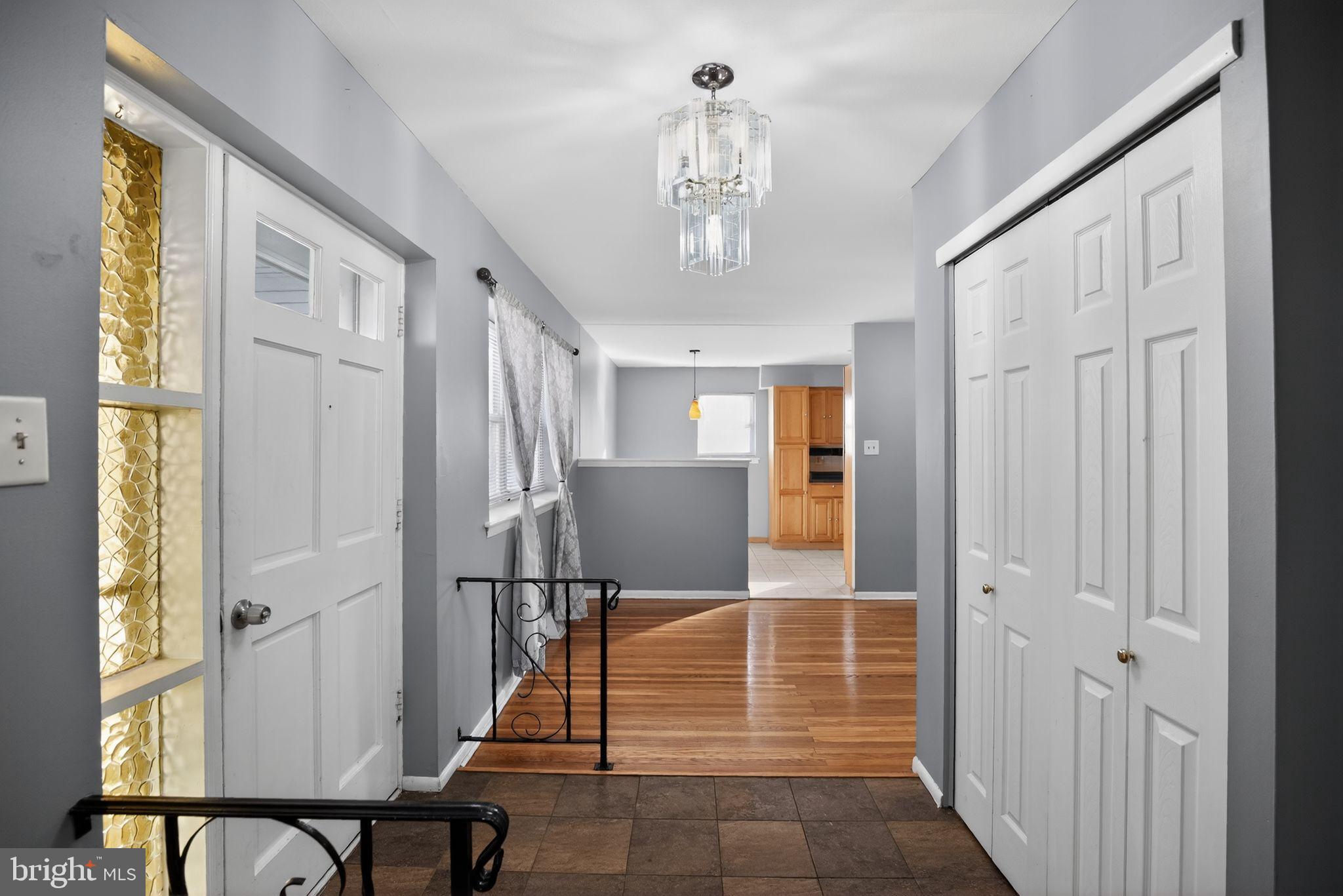 SOMERTON - Residential