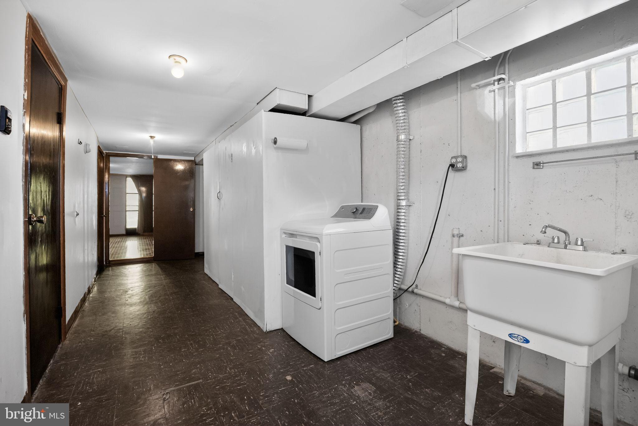 SOMERTON - Residential