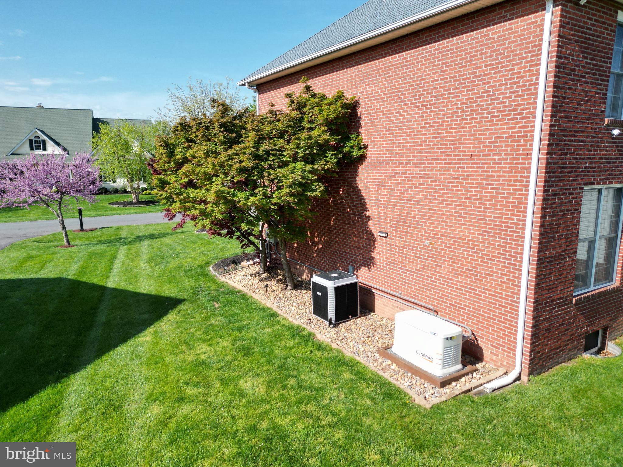 CLOVER HILL - Residential