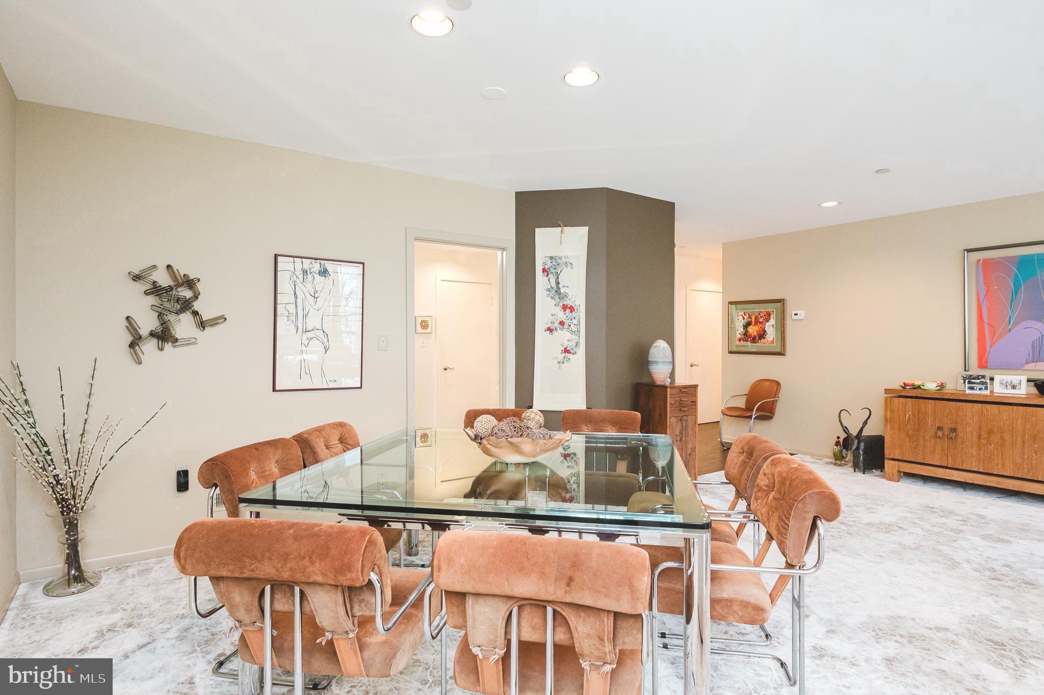 PAVILION IN THE PARK - Residential