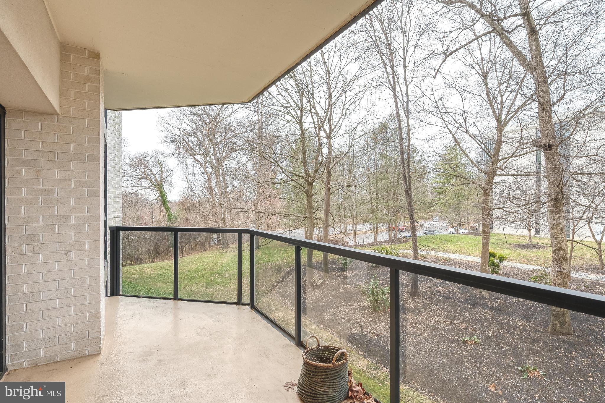 PAVILION IN THE PARK - Residential