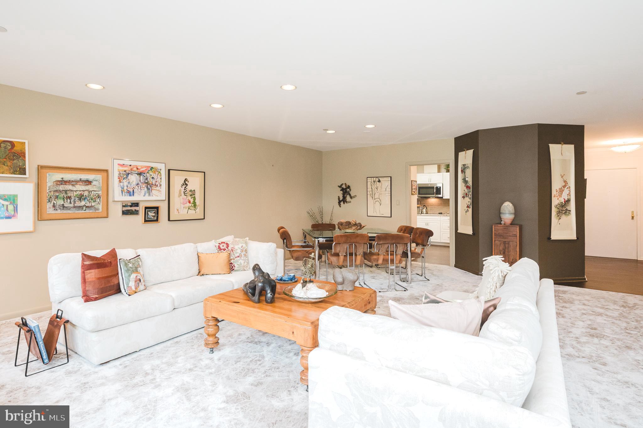 PAVILION IN THE PARK - Residential