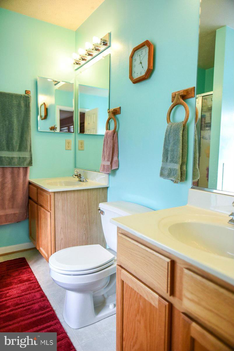 HICKORY HILLS - Residential