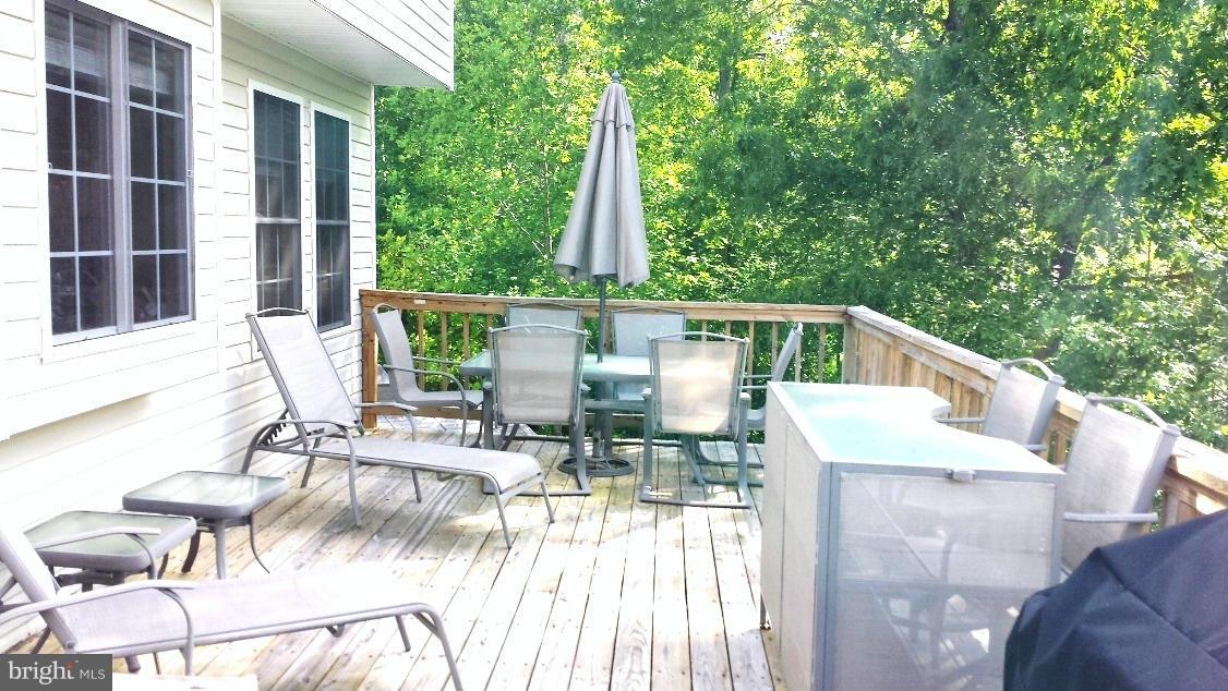 HICKORY HILLS - Residential