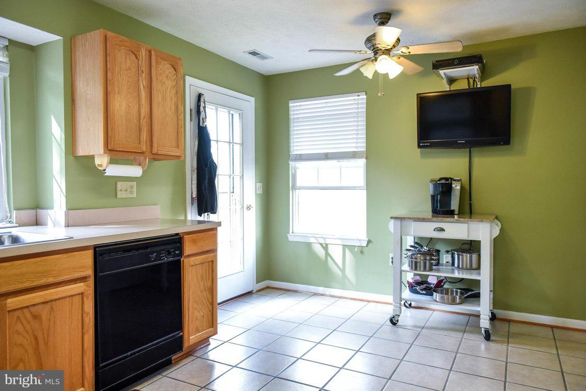 HICKORY HILLS - Residential