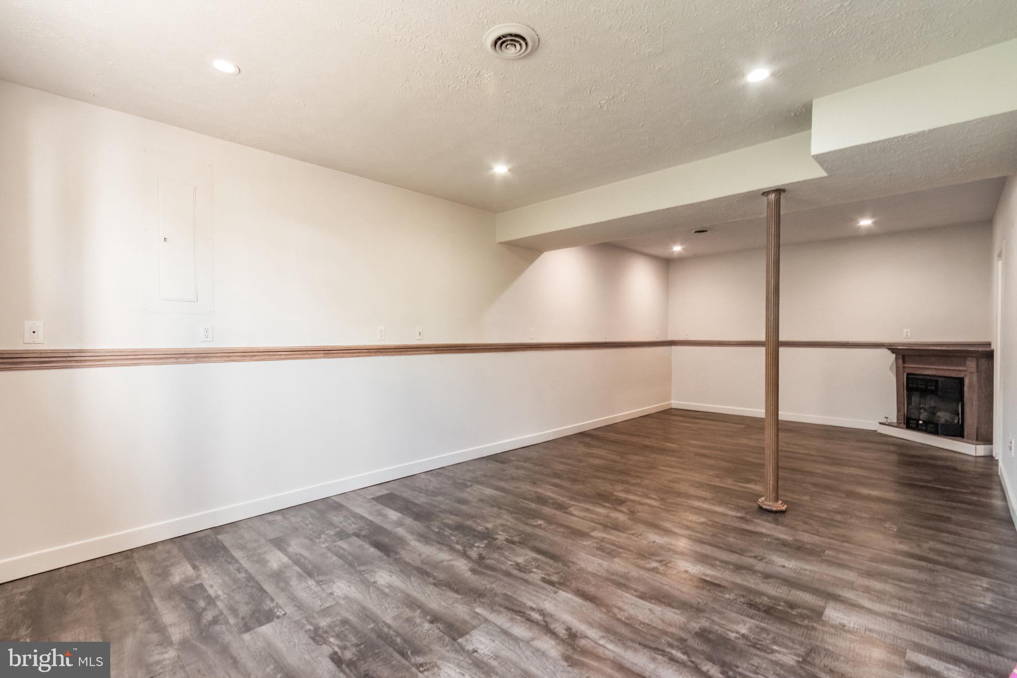 FAIRFIELD - Residential