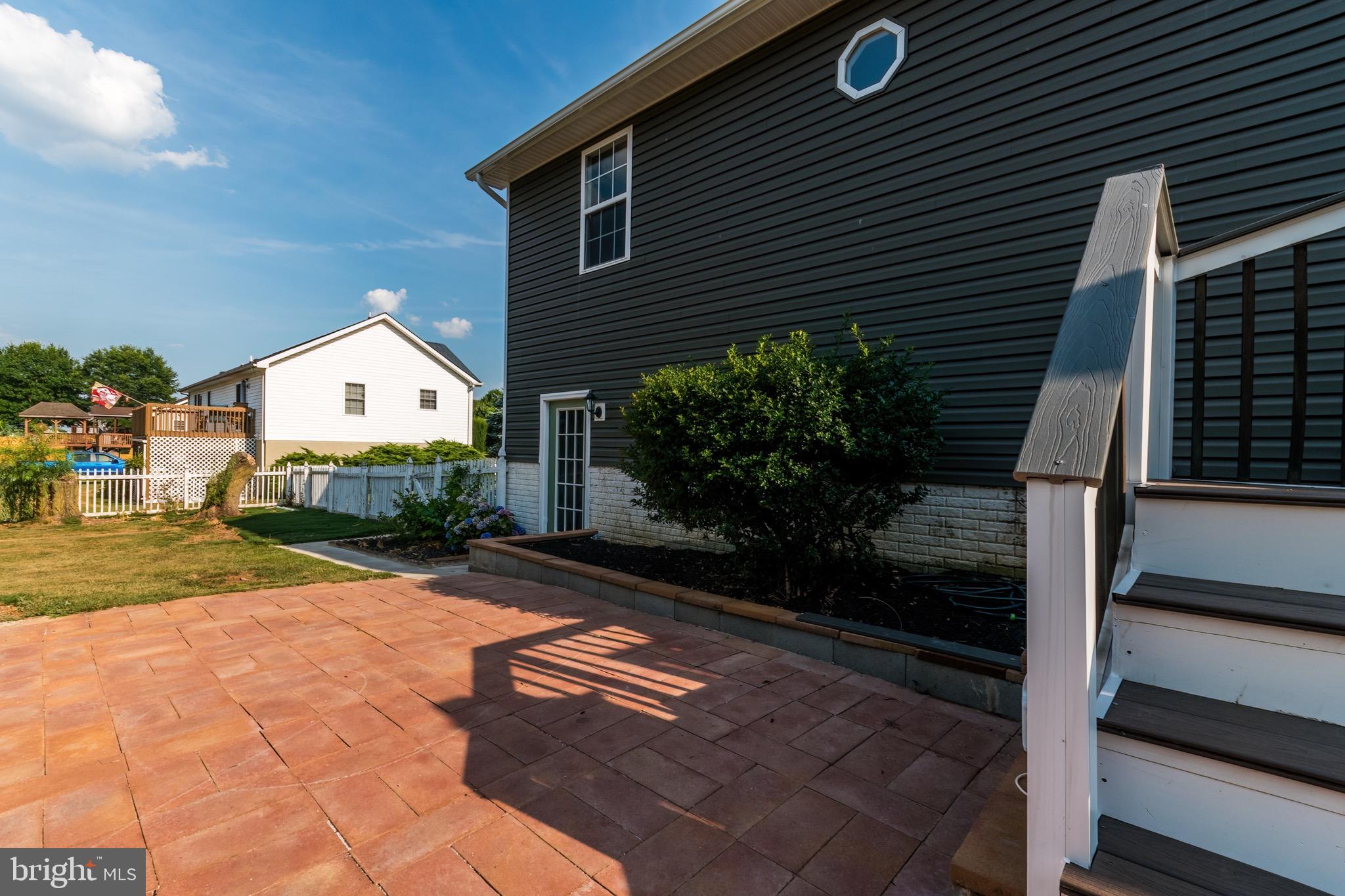 FAIRFIELD - Residential