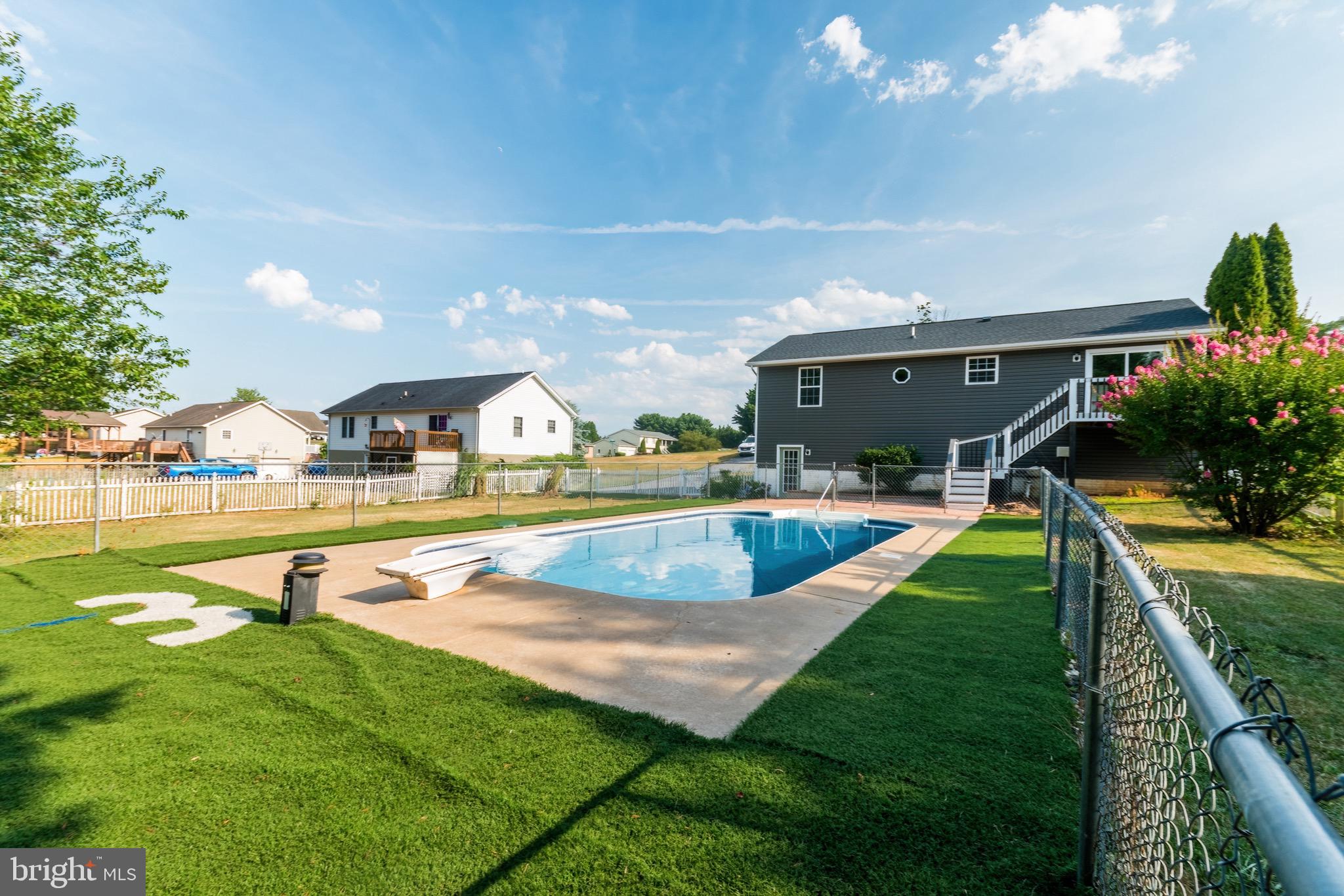 FAIRFIELD - Residential