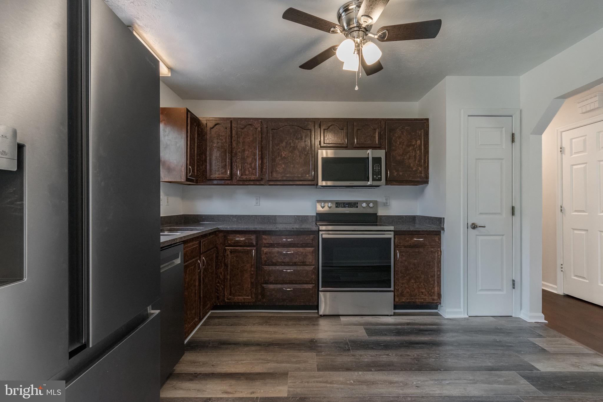 FAIRFIELD - Residential