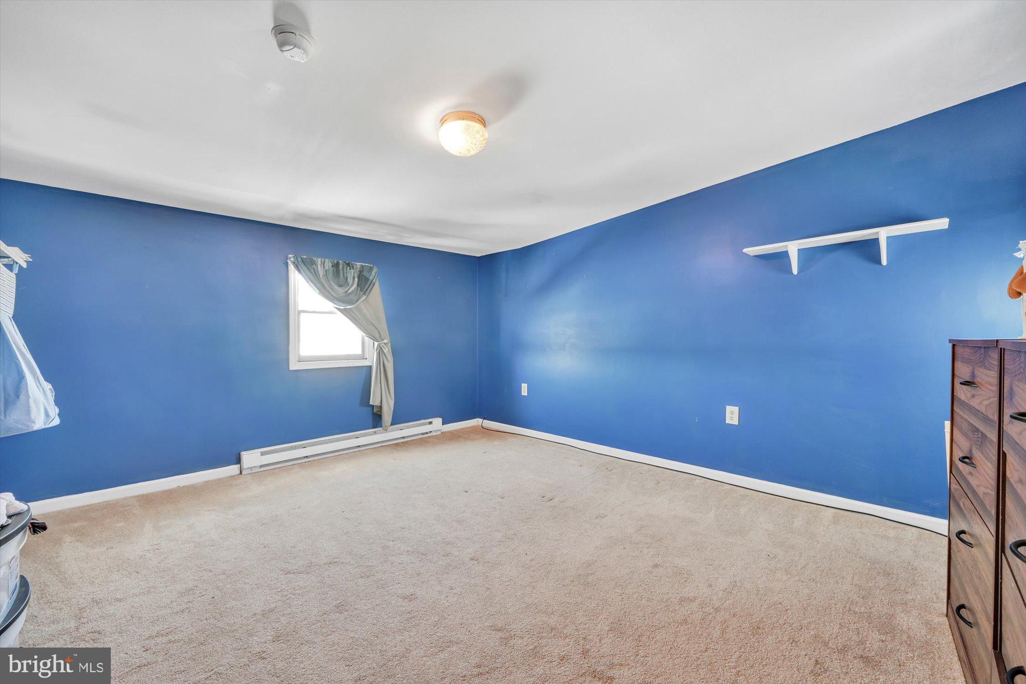 FRACKVILLE - Residential