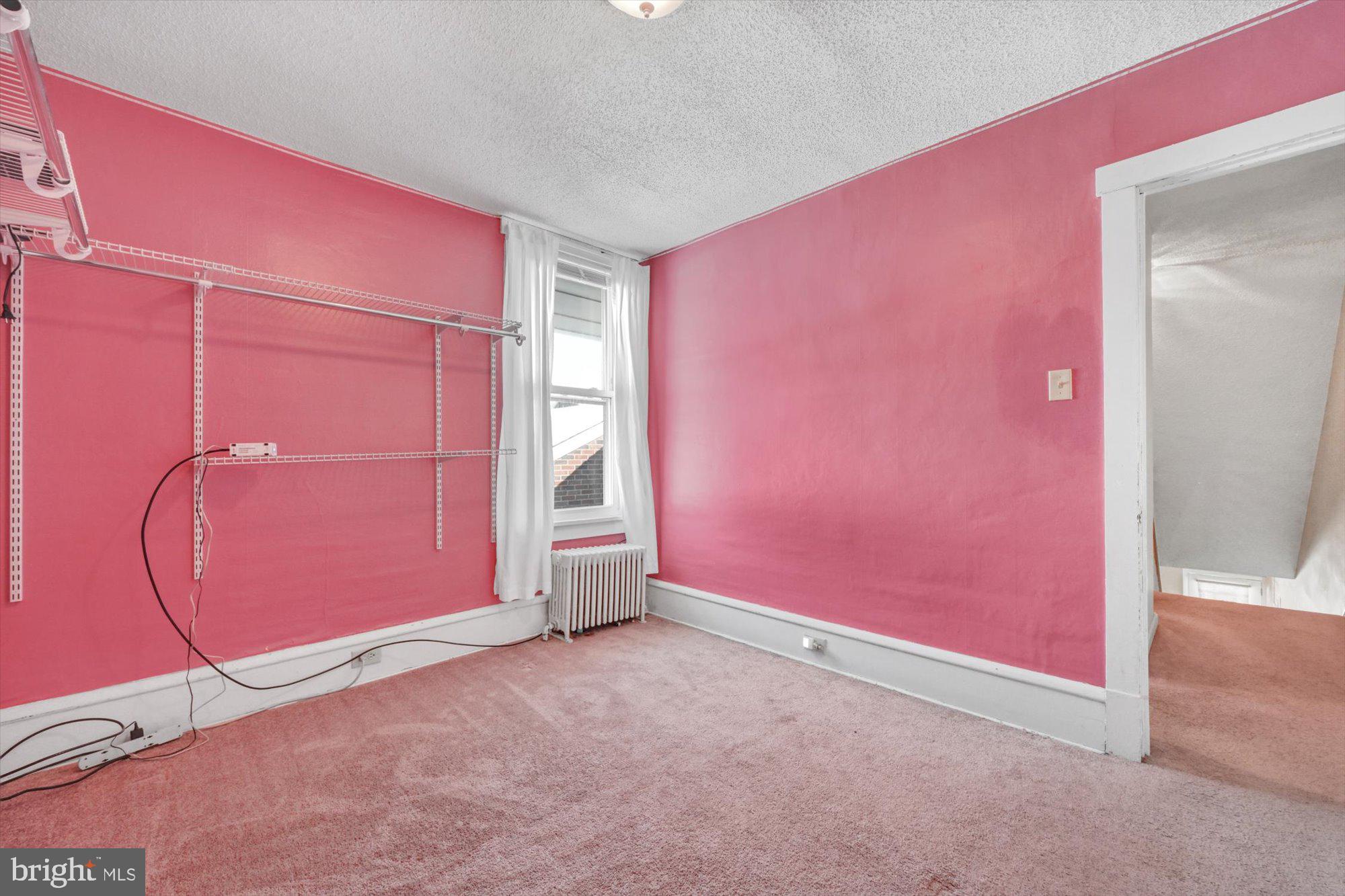 FRACKVILLE - Residential