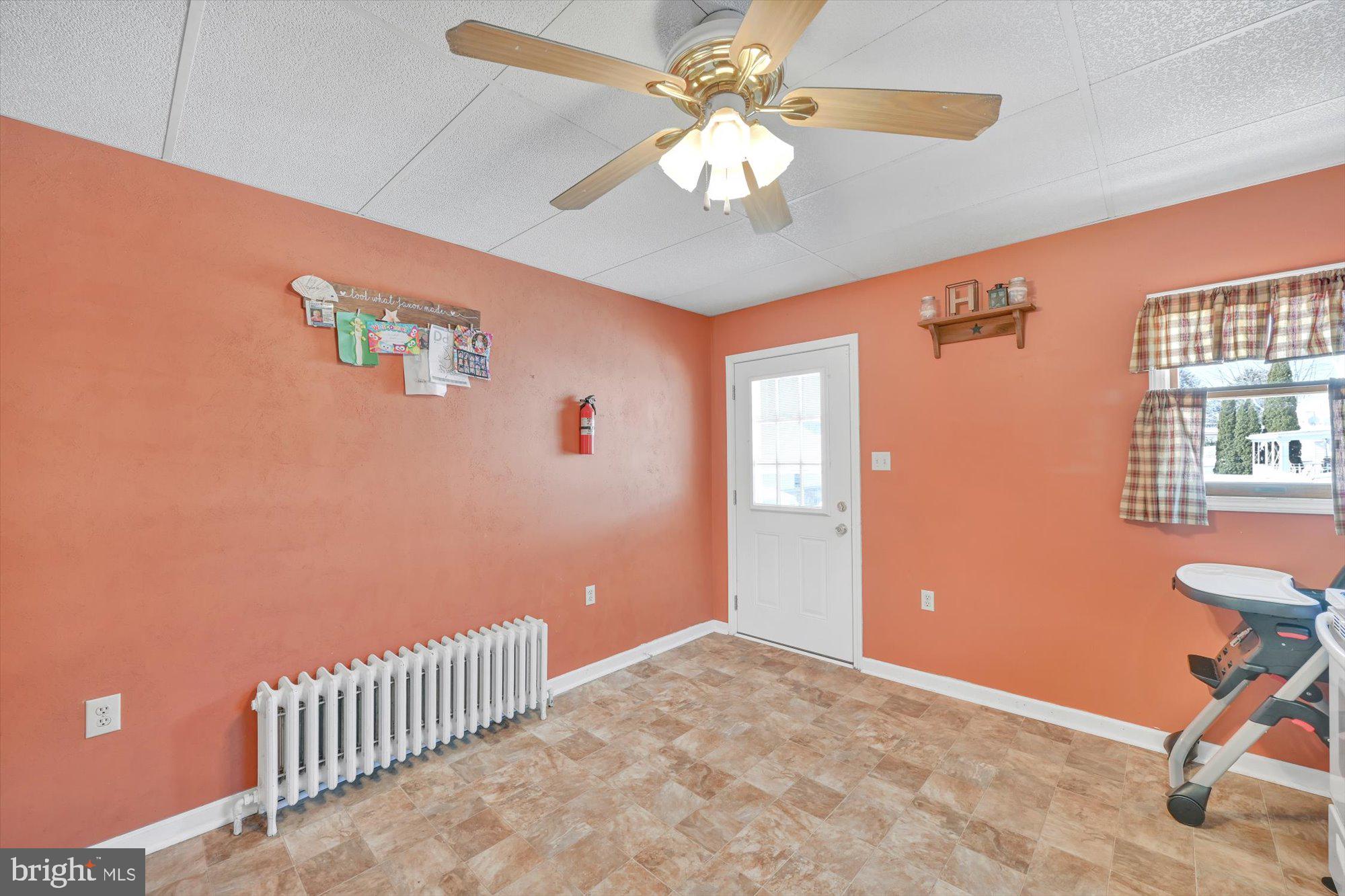 FRACKVILLE - Residential