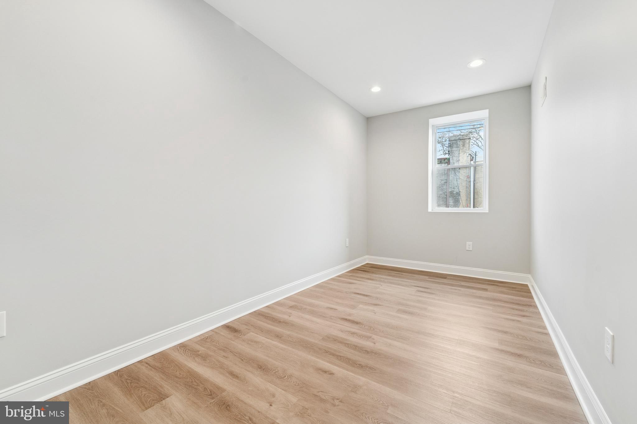 PHILADELPHIA - Residential