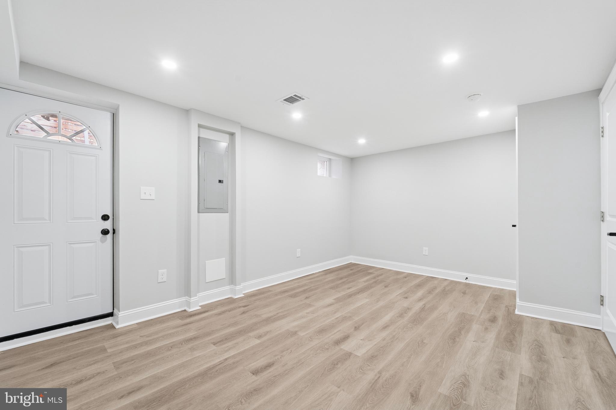 PHILADELPHIA - Residential