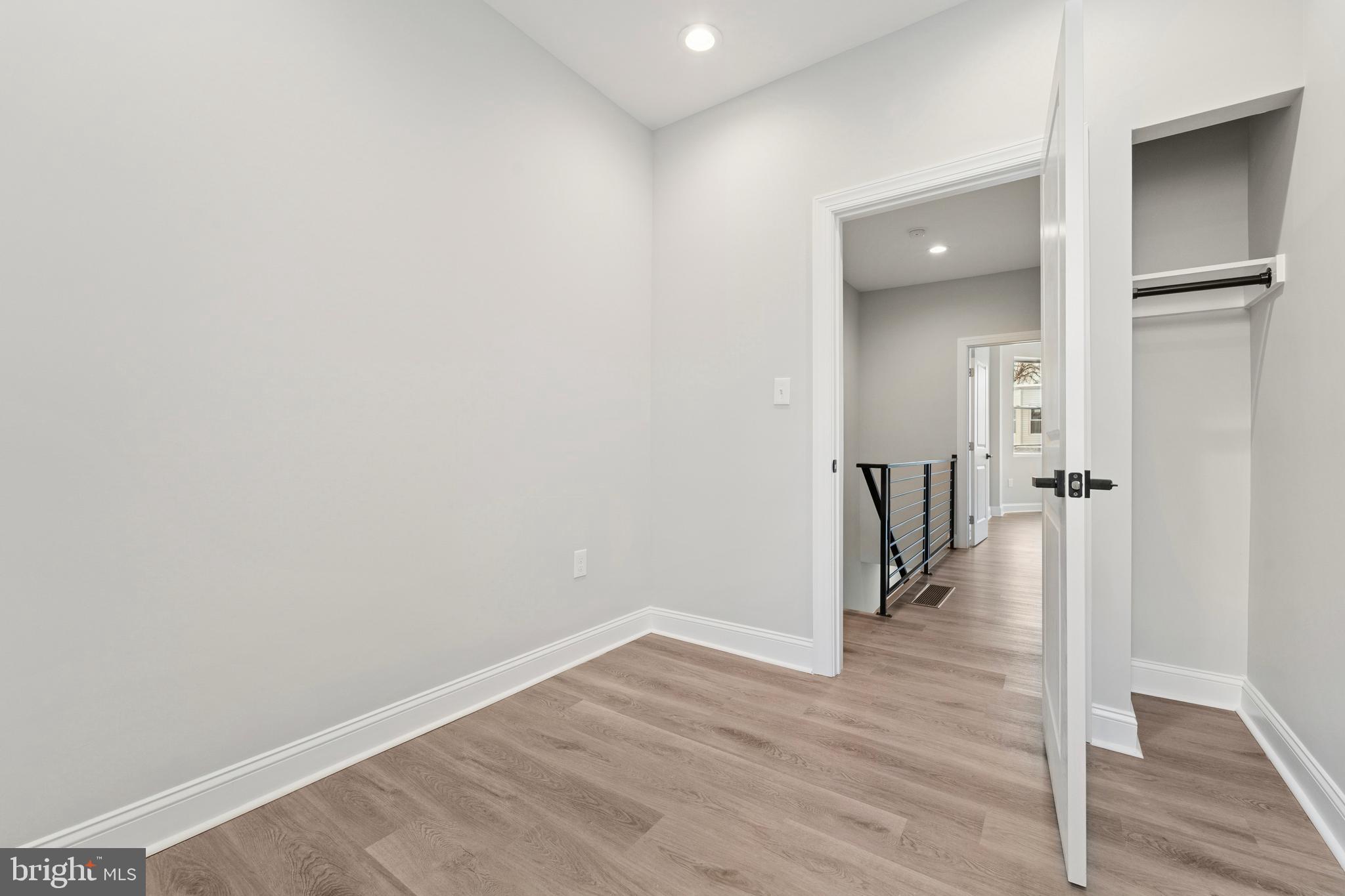 PHILADELPHIA - Residential