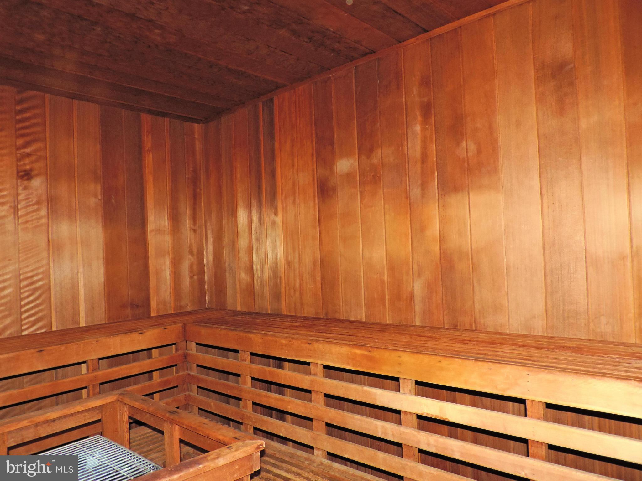 BRADDOCK PLACE - Residential Lease