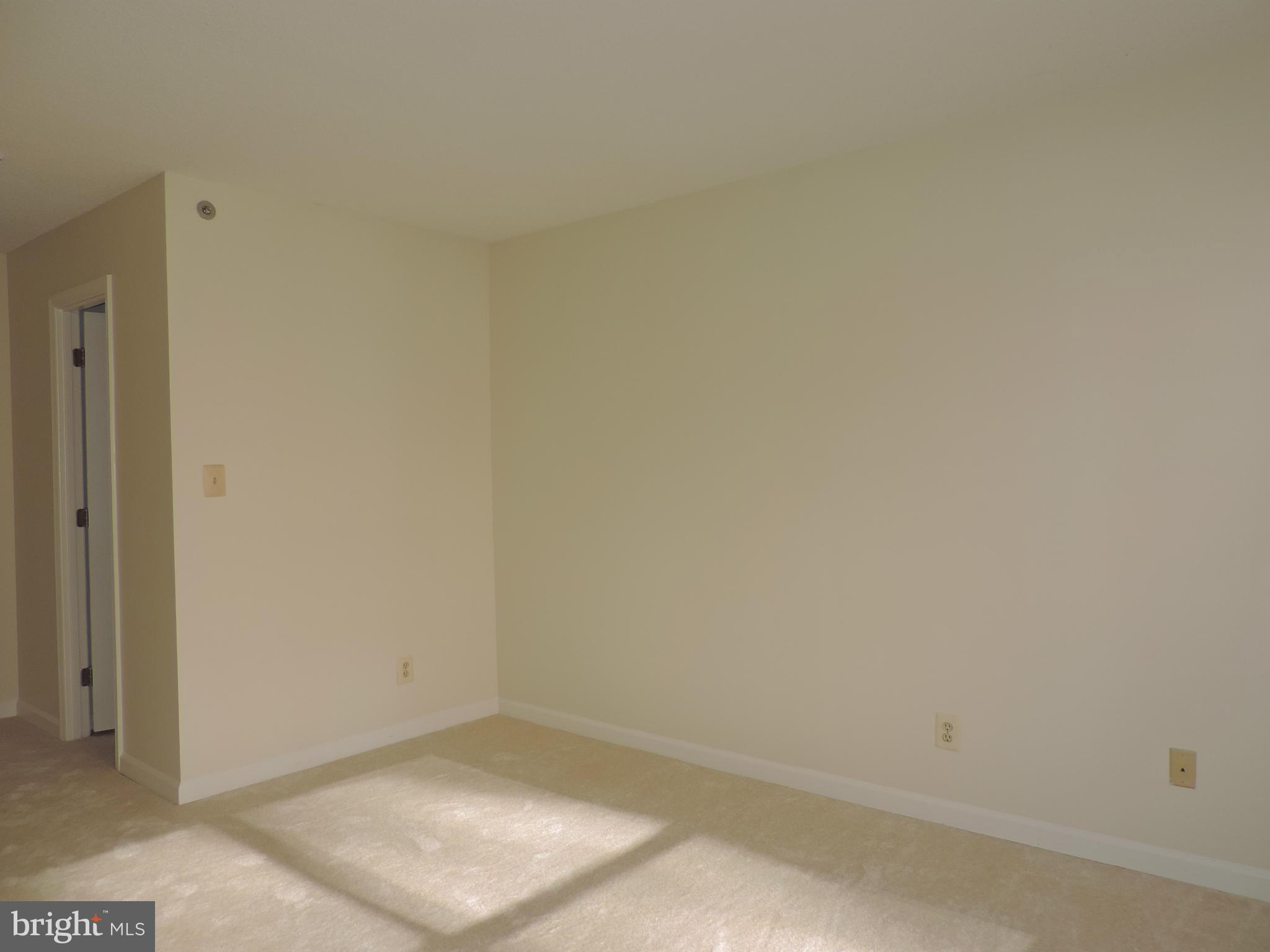 BRADDOCK PLACE - Residential Lease