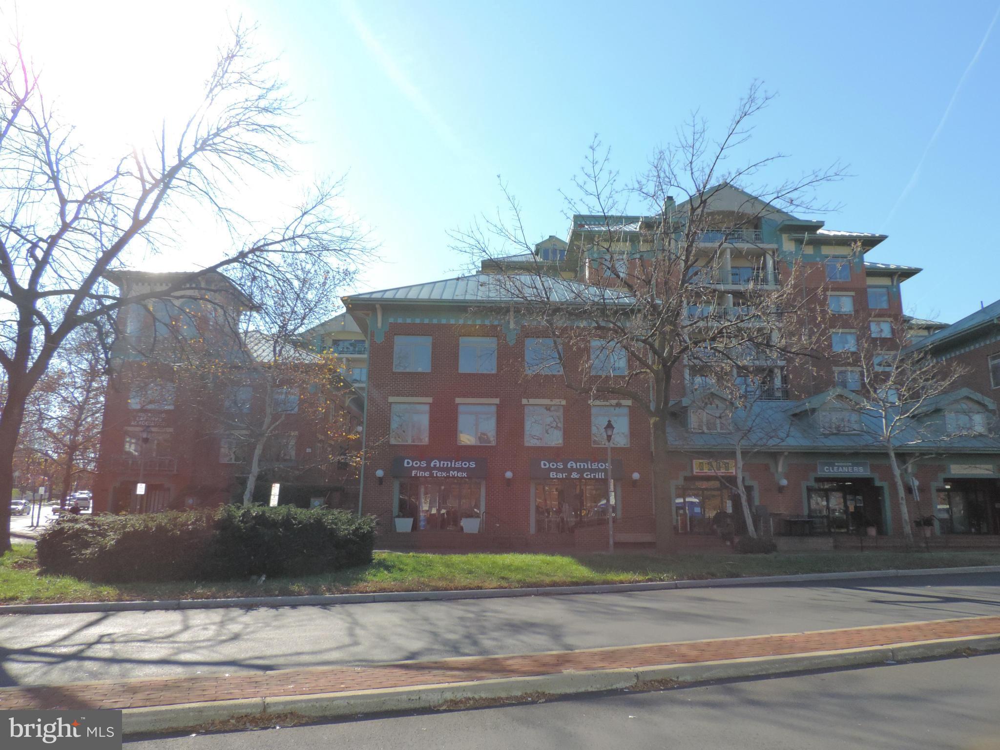 BRADDOCK PLACE - Residential Lease