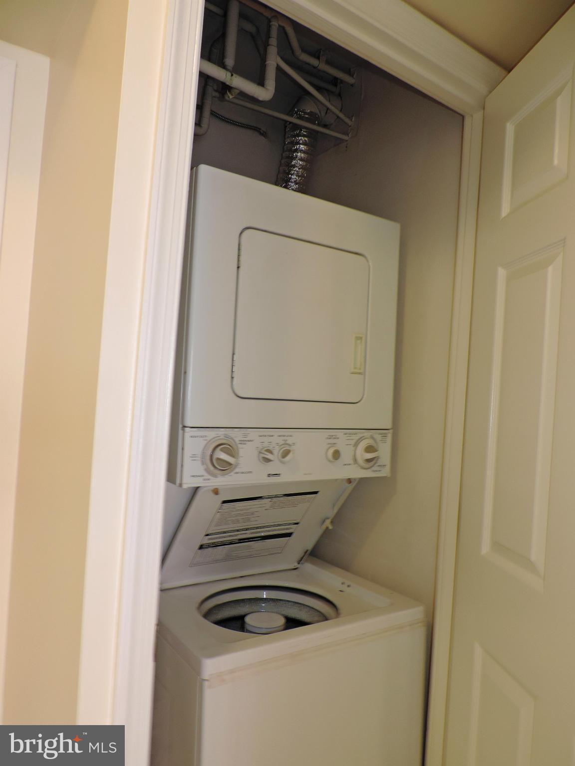 BRADDOCK PLACE - Residential Lease