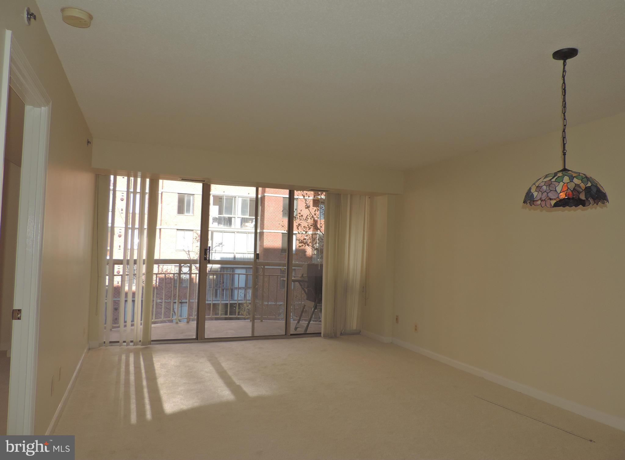 BRADDOCK PLACE - Residential Lease