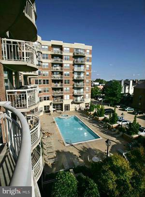 BRADDOCK PLACE - Residential Lease