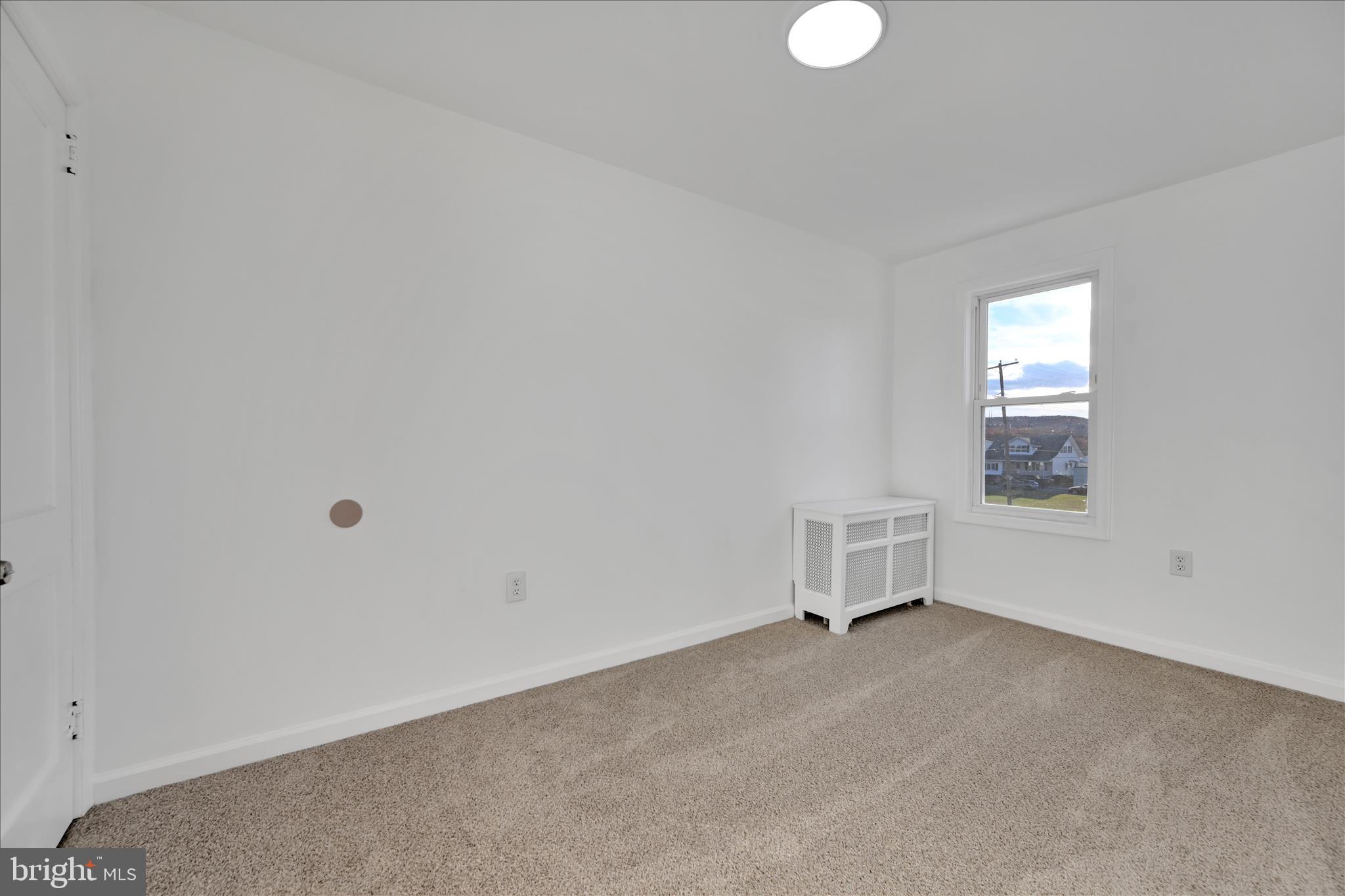 FRACKVILLE - Residential