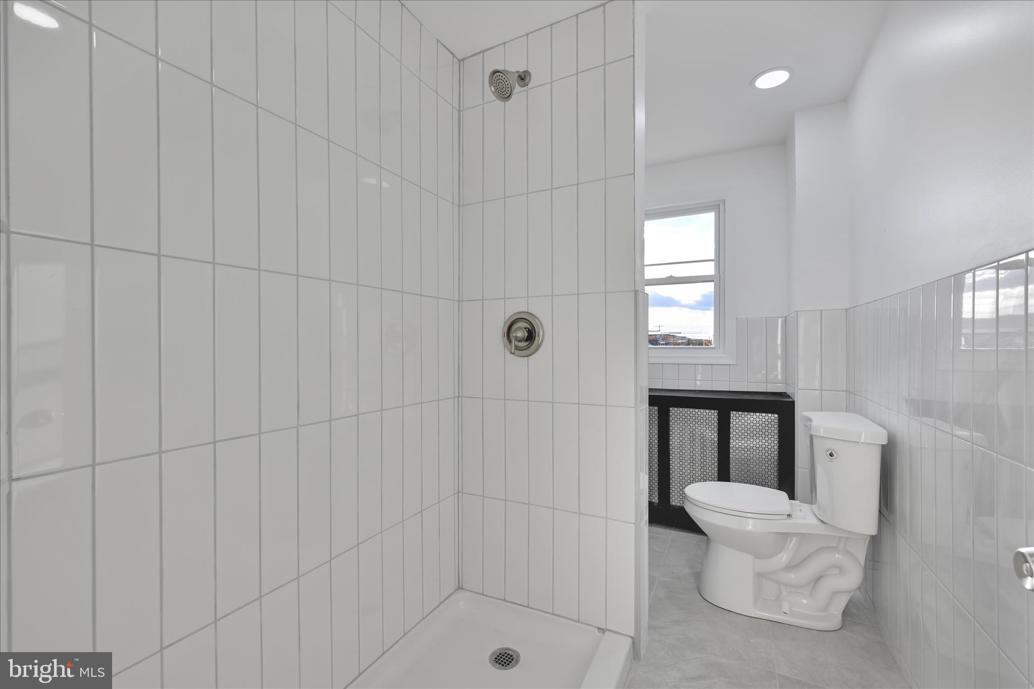 FRACKVILLE - Residential