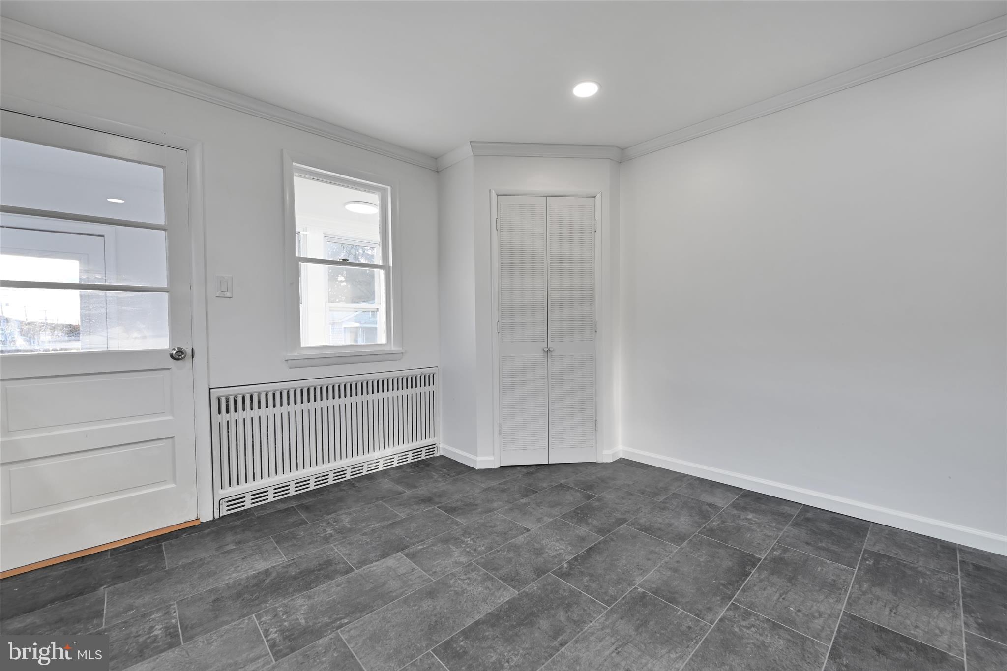 FRACKVILLE - Residential