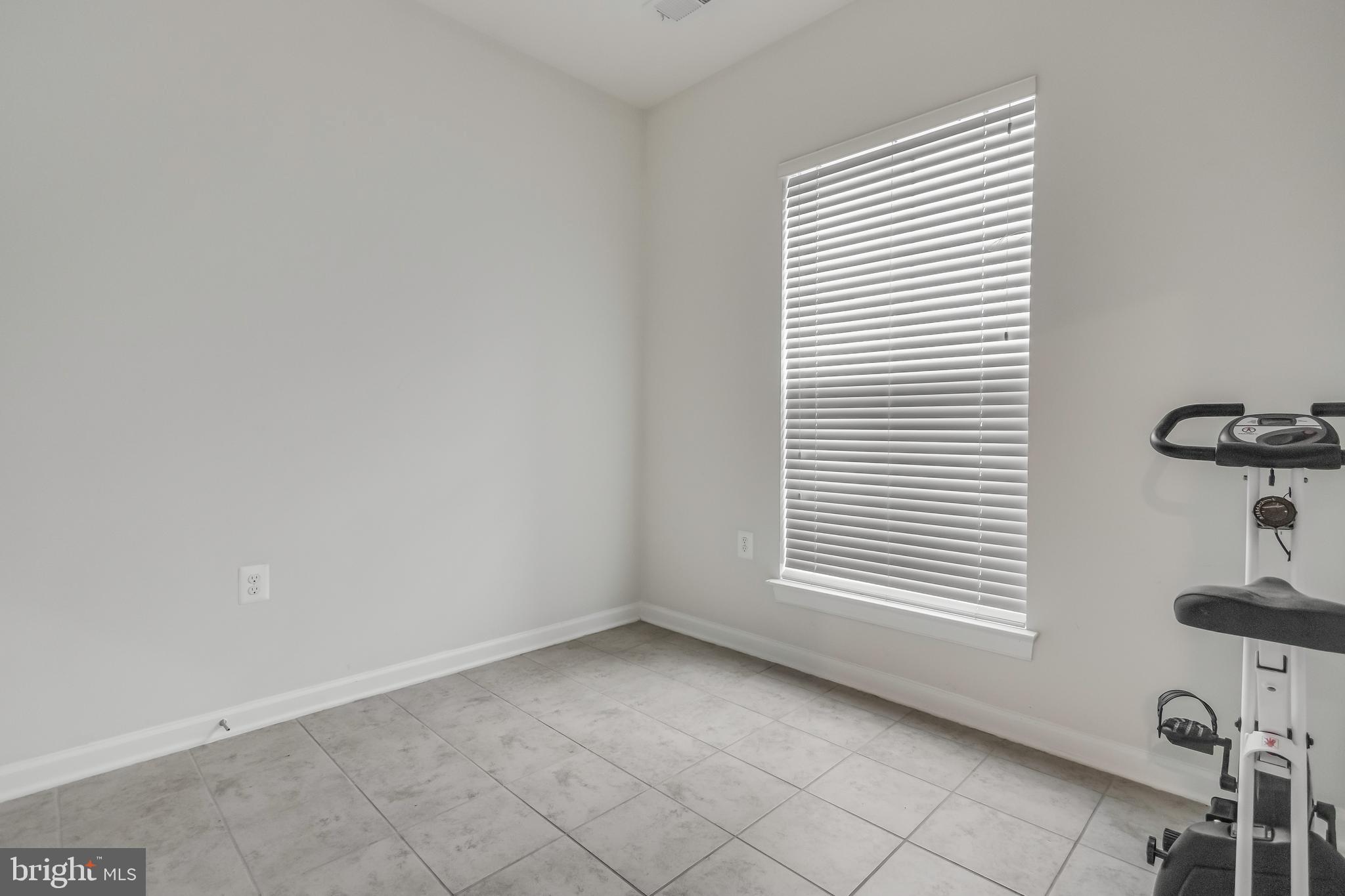 FALLS GROVE CONDOMINIUM - Residential