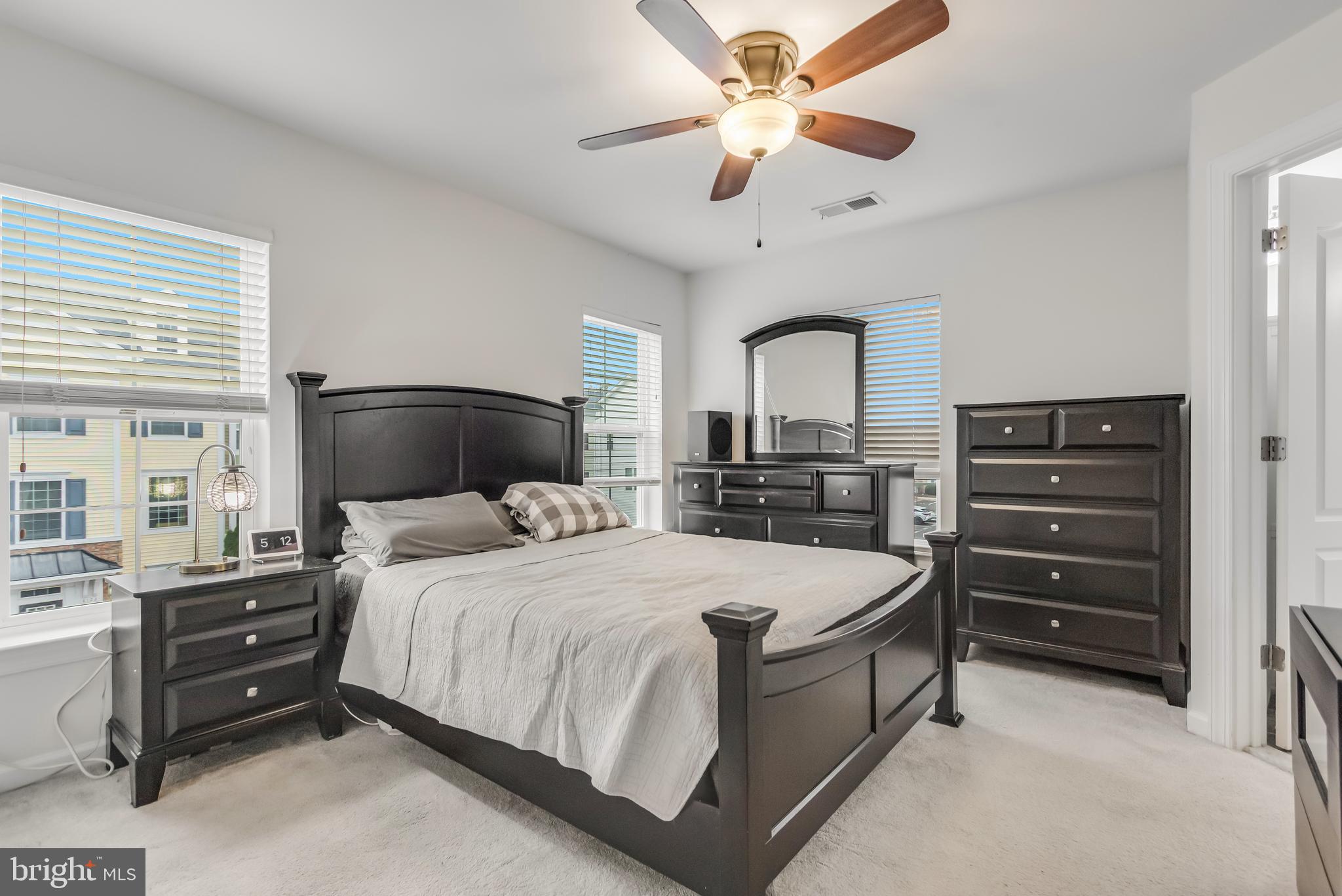 FALLS GROVE CONDOMINIUM - Residential