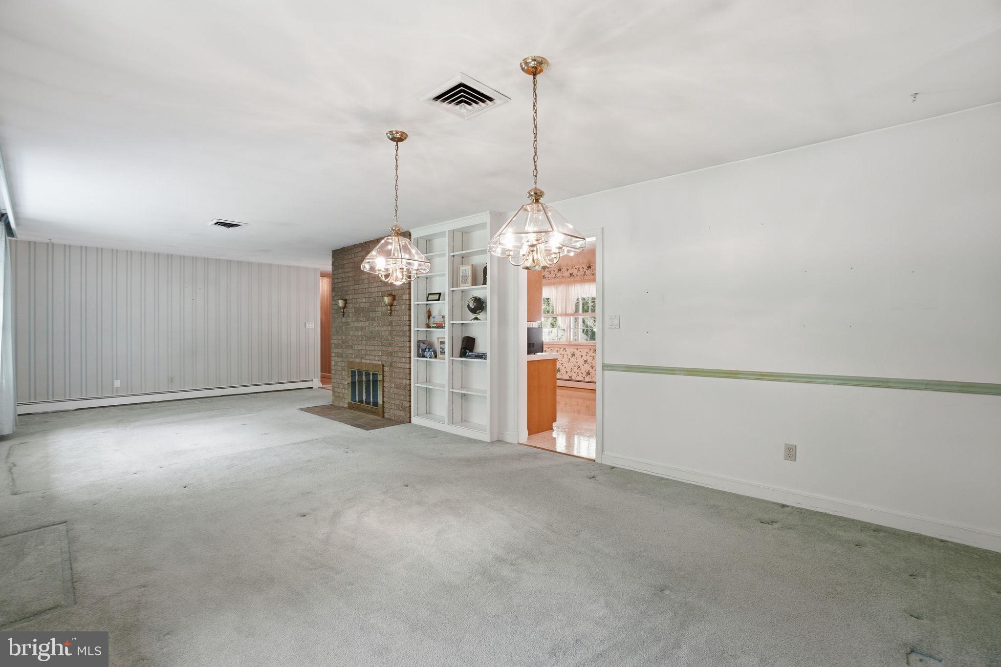 PLEASANT RIDGE - Residential