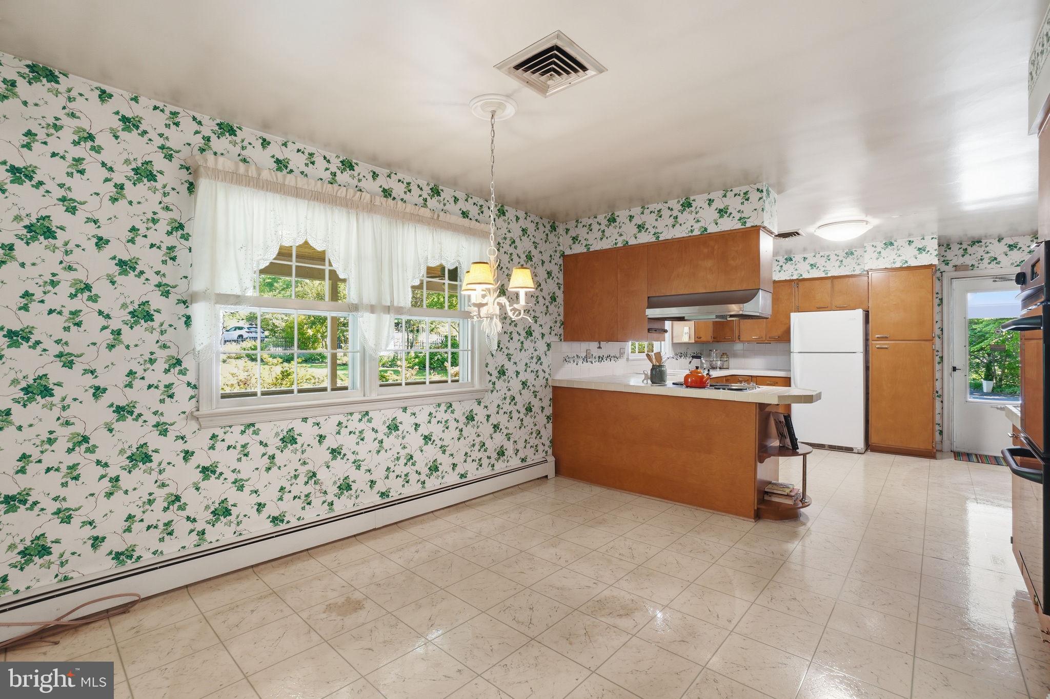 PLEASANT RIDGE - Residential