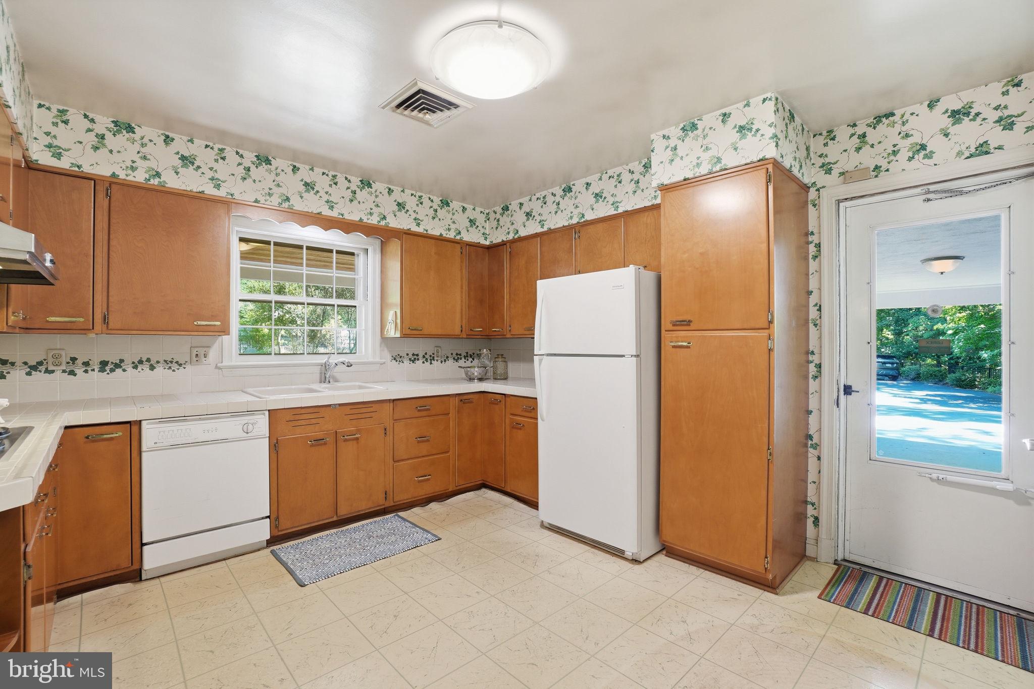PLEASANT RIDGE - Residential