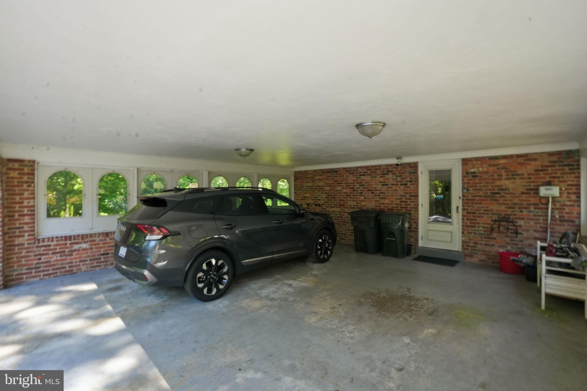 PLEASANT RIDGE - Residential