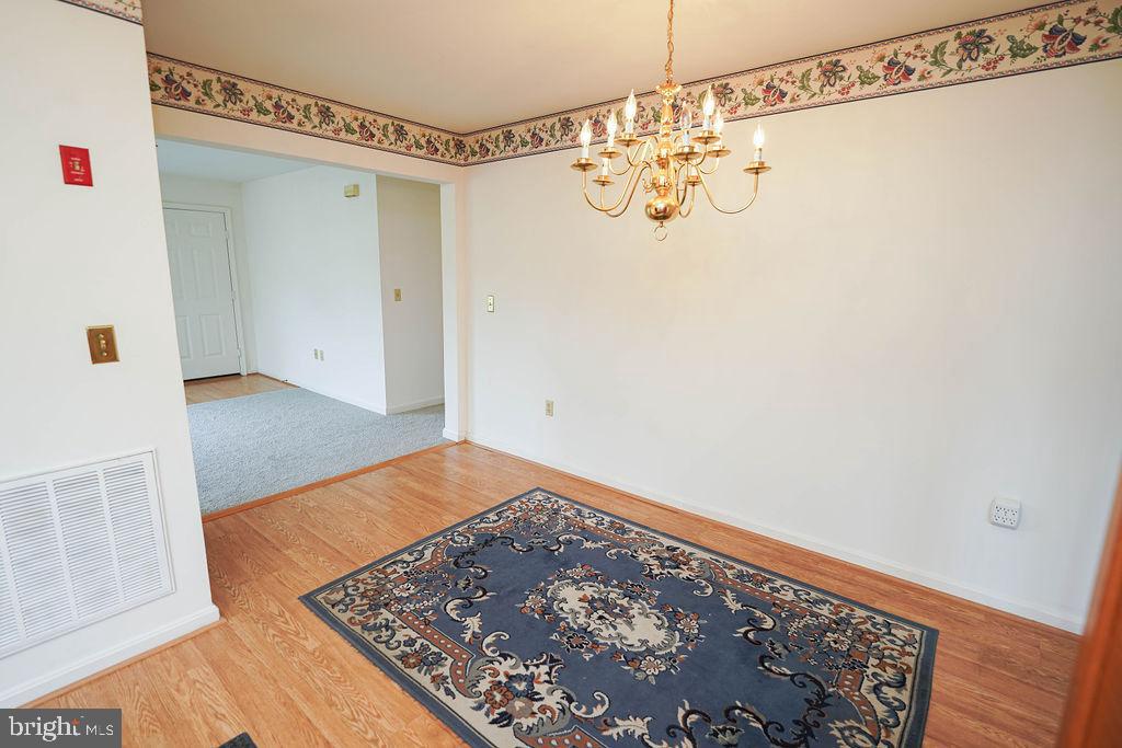 SOMERSET LANDING - Residential