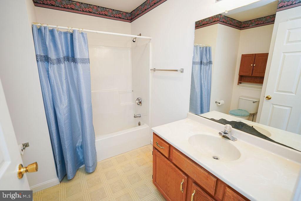 SOMERSET LANDING - Residential