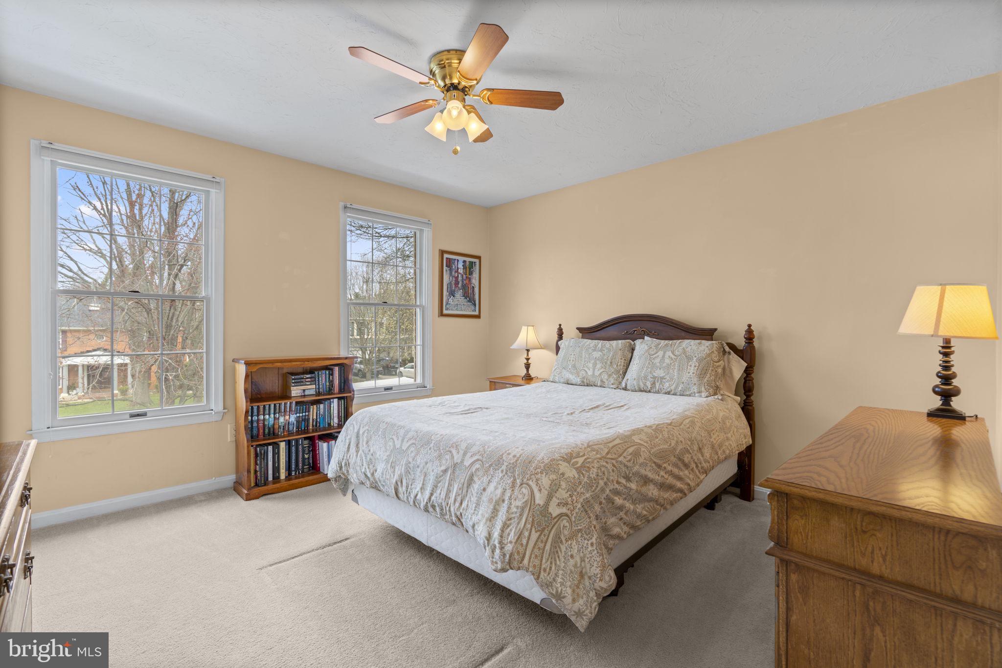 ST JOHNS GREEN - Residential