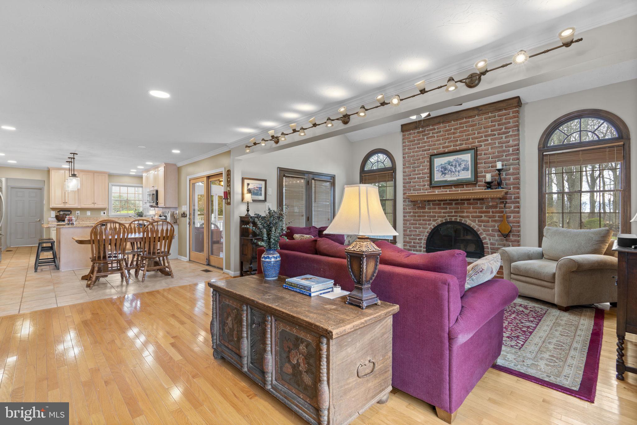 ST JOHNS GREEN - Residential