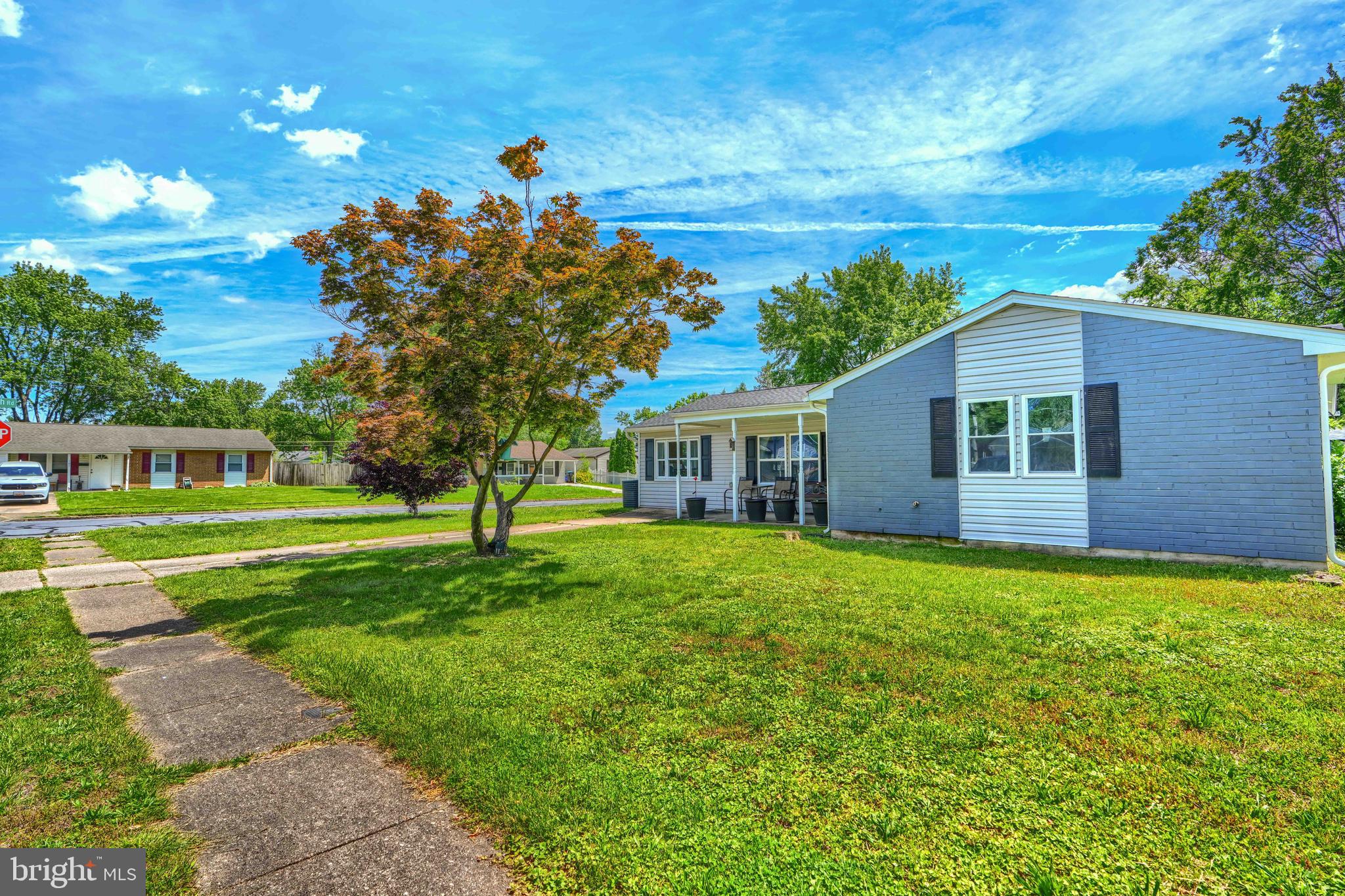 800 FOXWELL ROAD