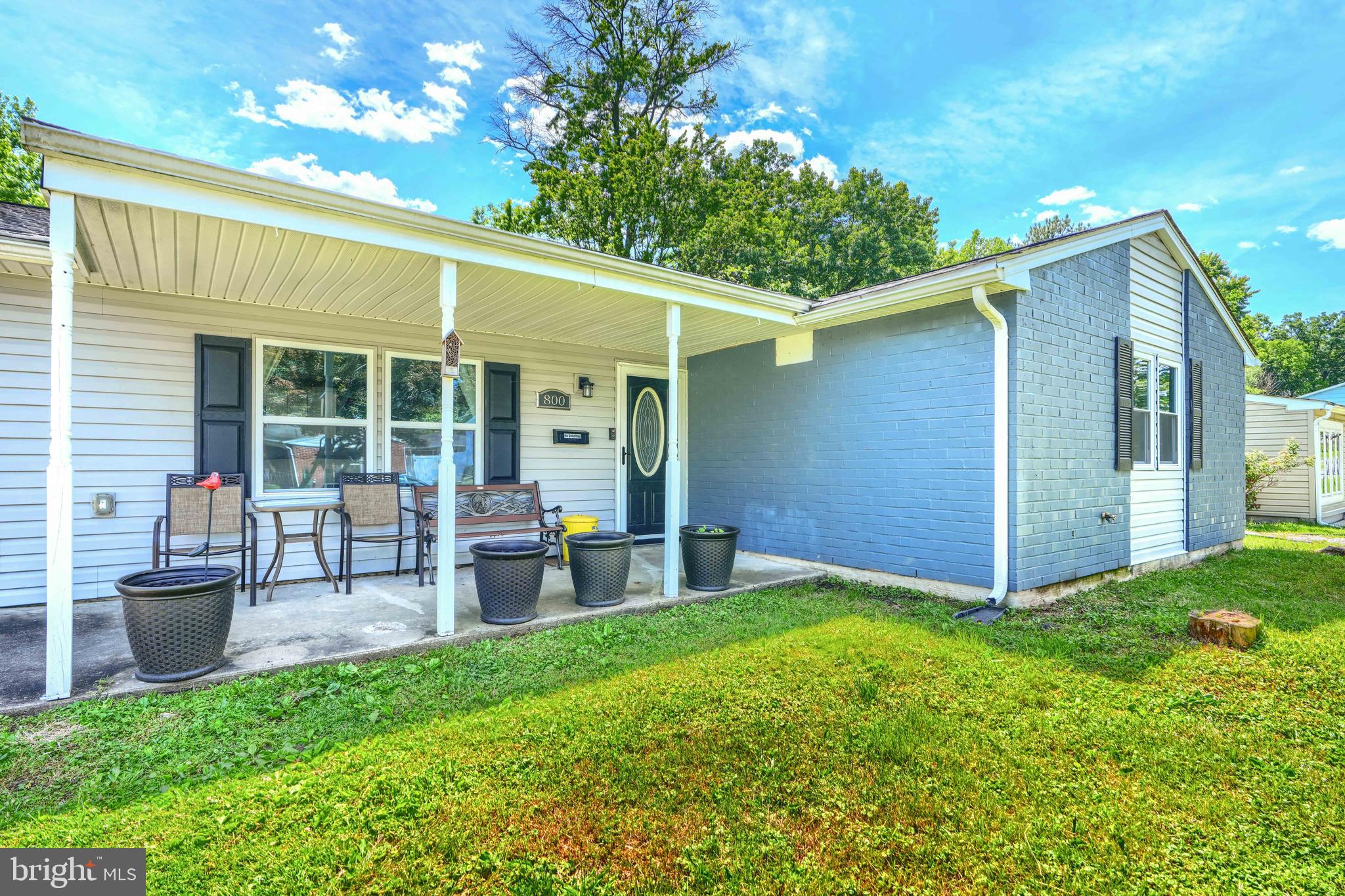 800 FOXWELL ROAD