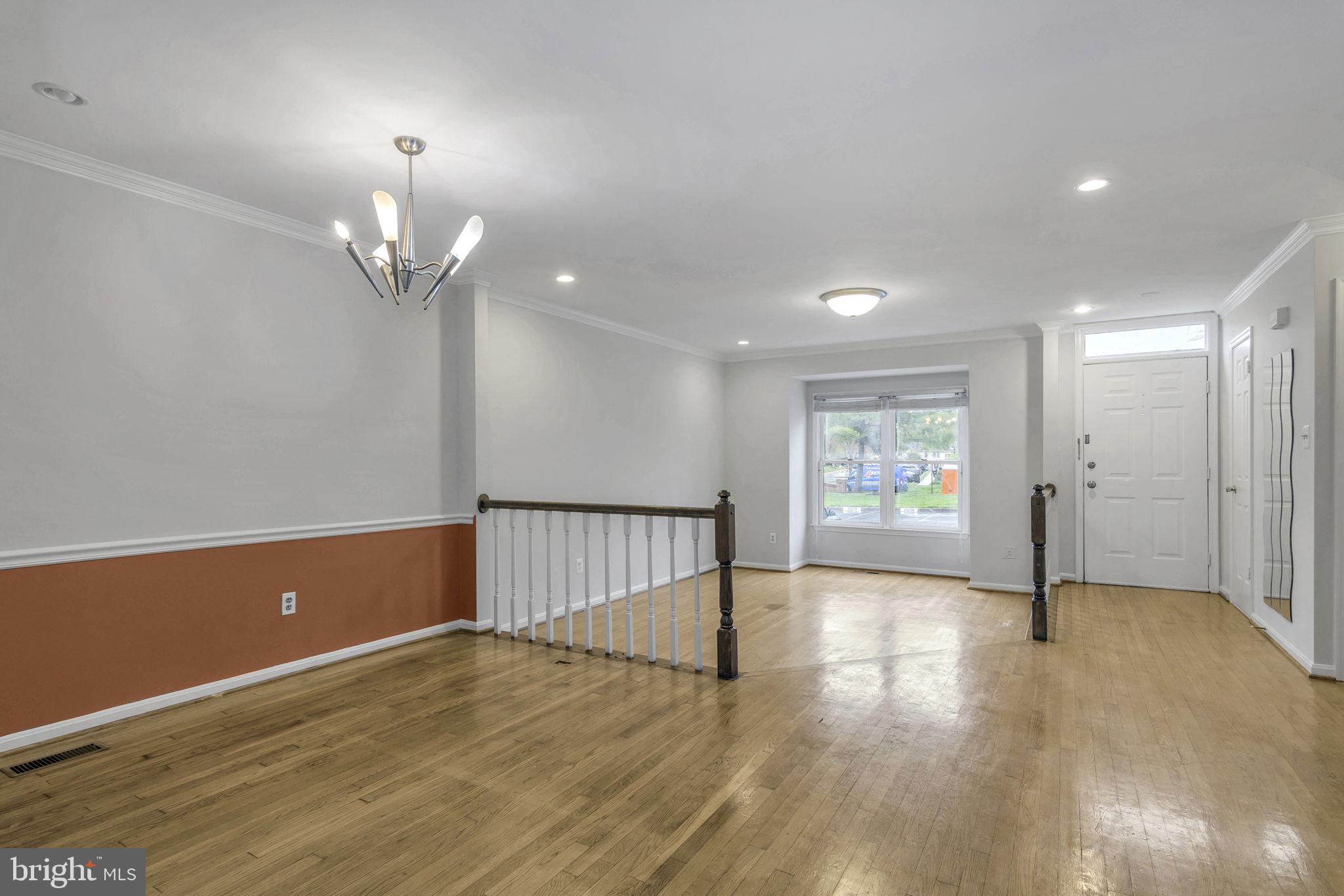 7222 LENSFIELD COURT