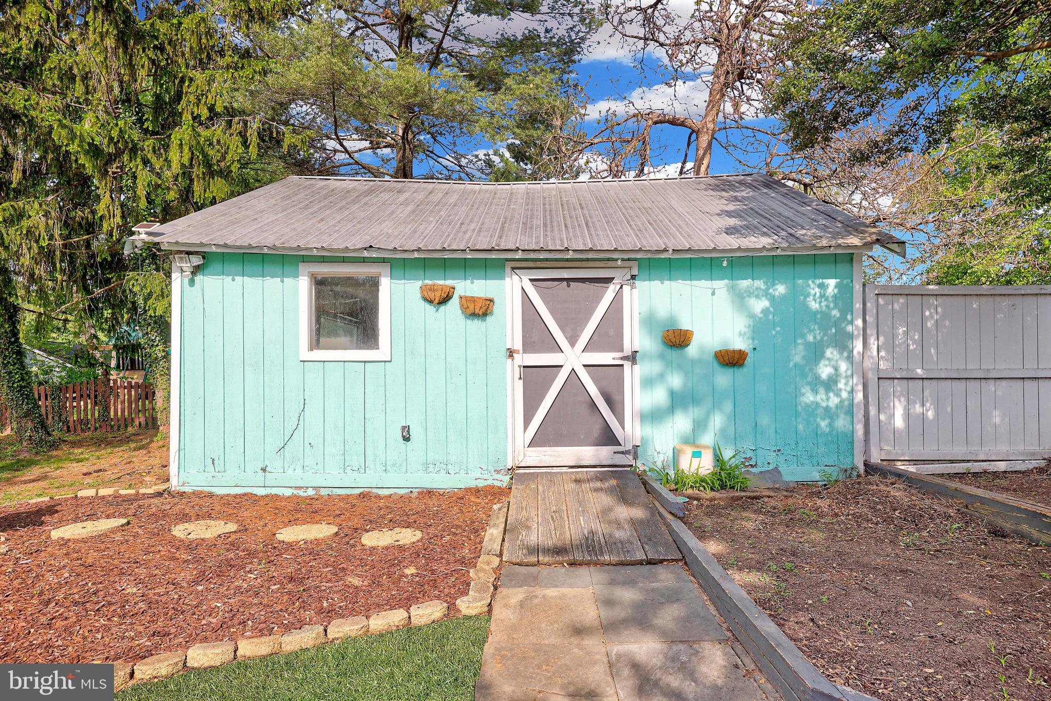 TOWN OF HAMILTON - Residential