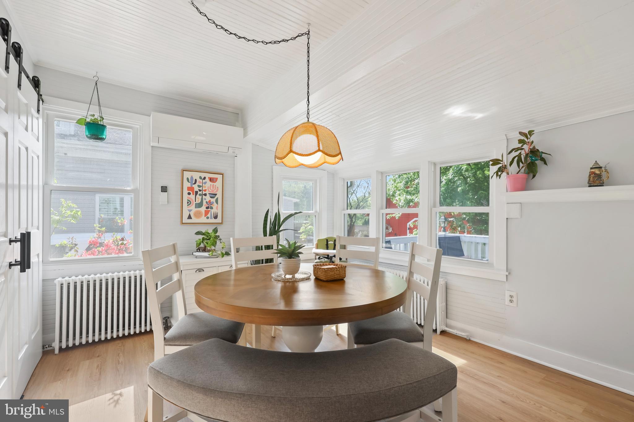 TOWN OF HAMILTON - Residential