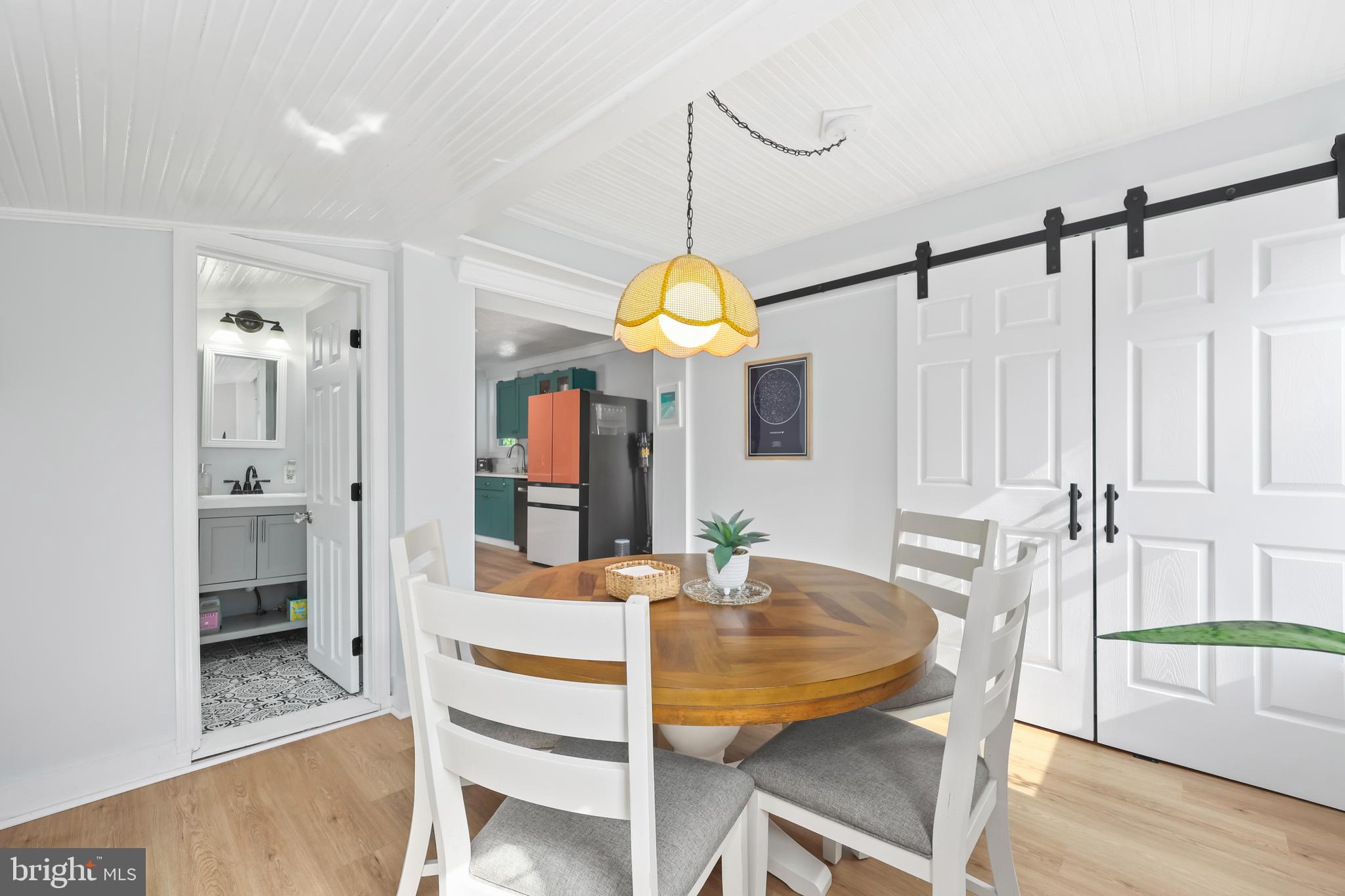 TOWN OF HAMILTON - Residential