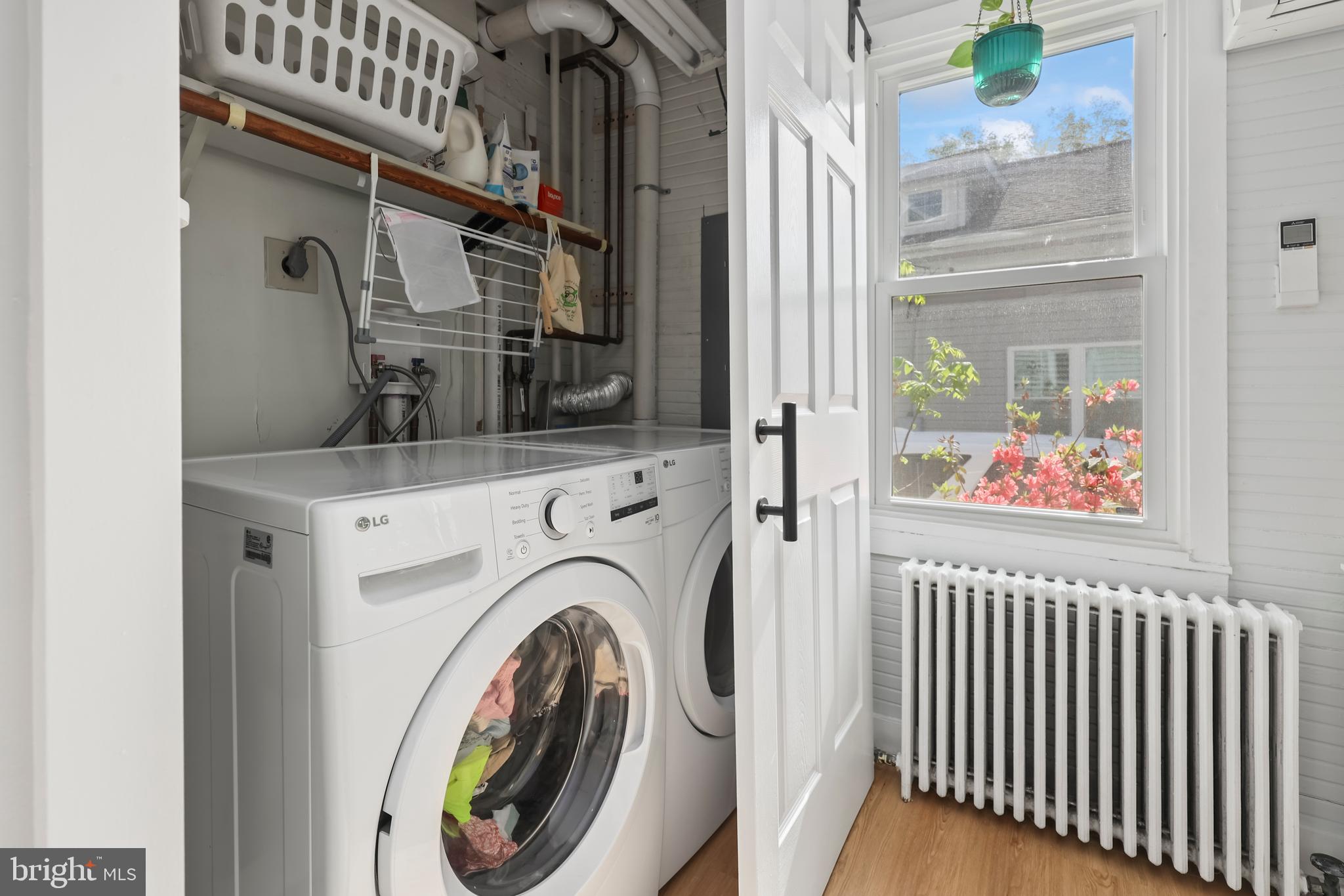 TOWN OF HAMILTON - Residential