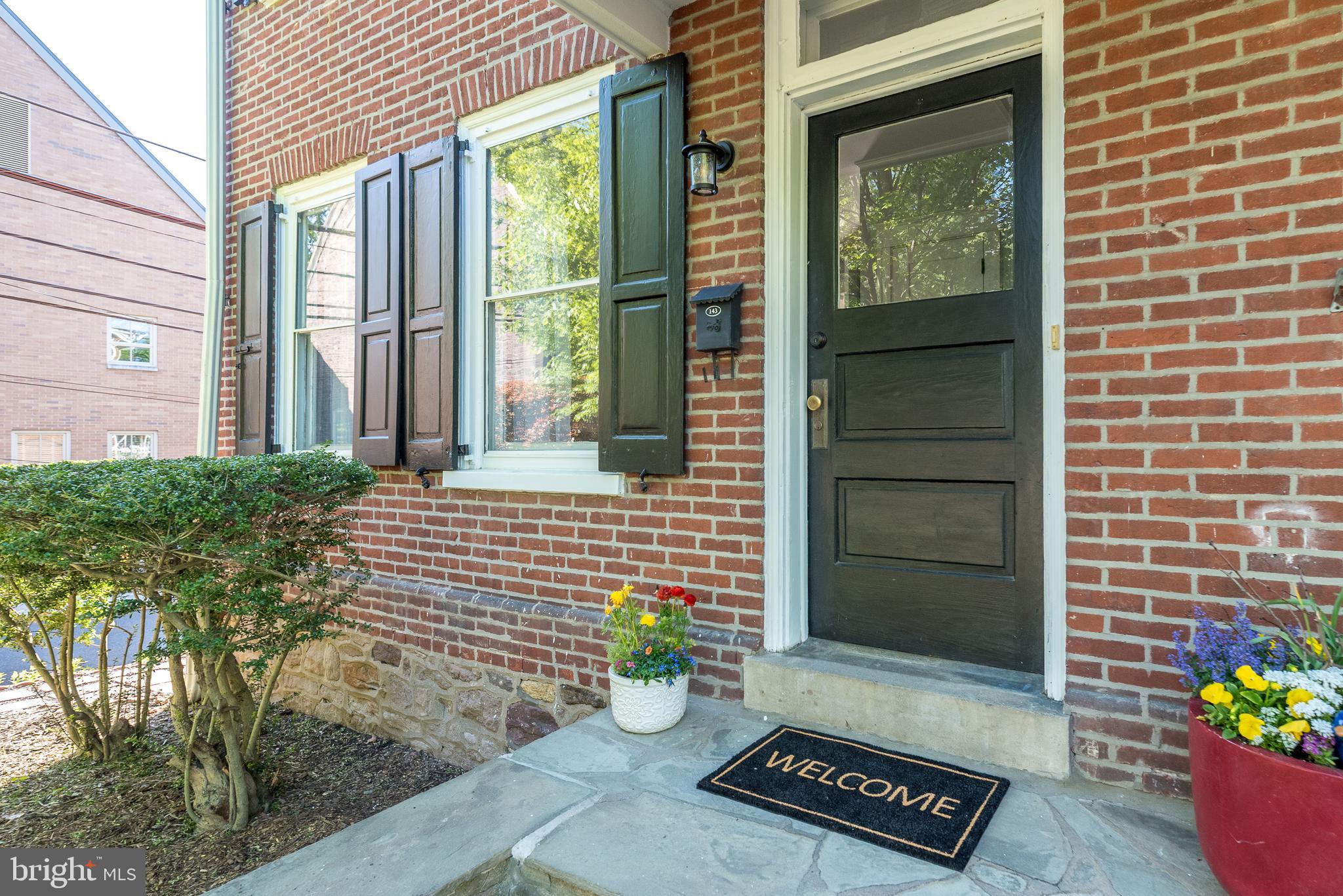 143 MECHANICS STREET