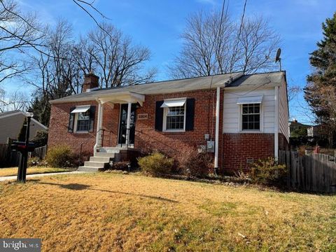 10804 DRUMM AVENUE KENSINGTON MD 20895